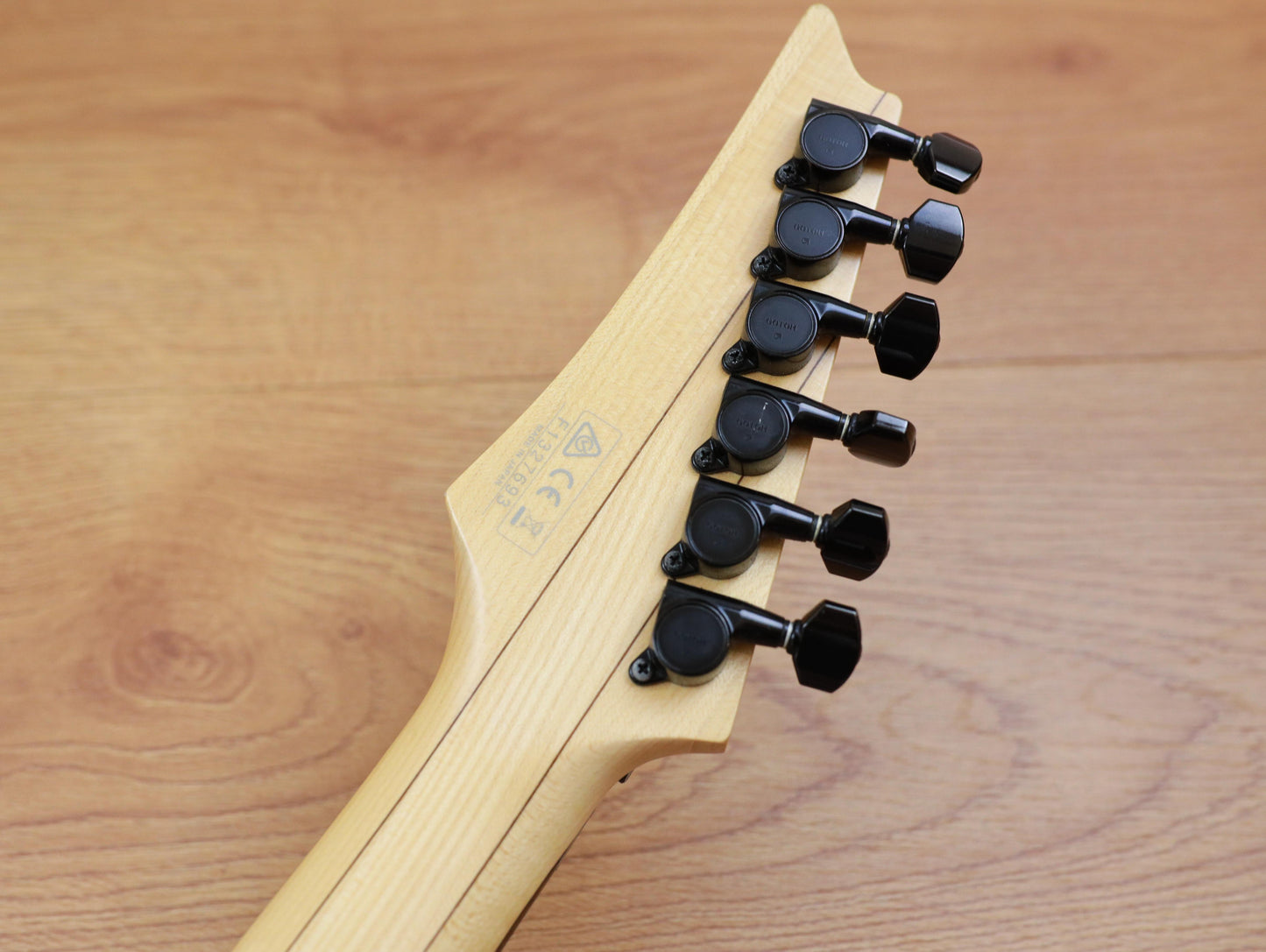 2013 Ibanez Genesis RG570 Superstrat (Jewel Blue)
