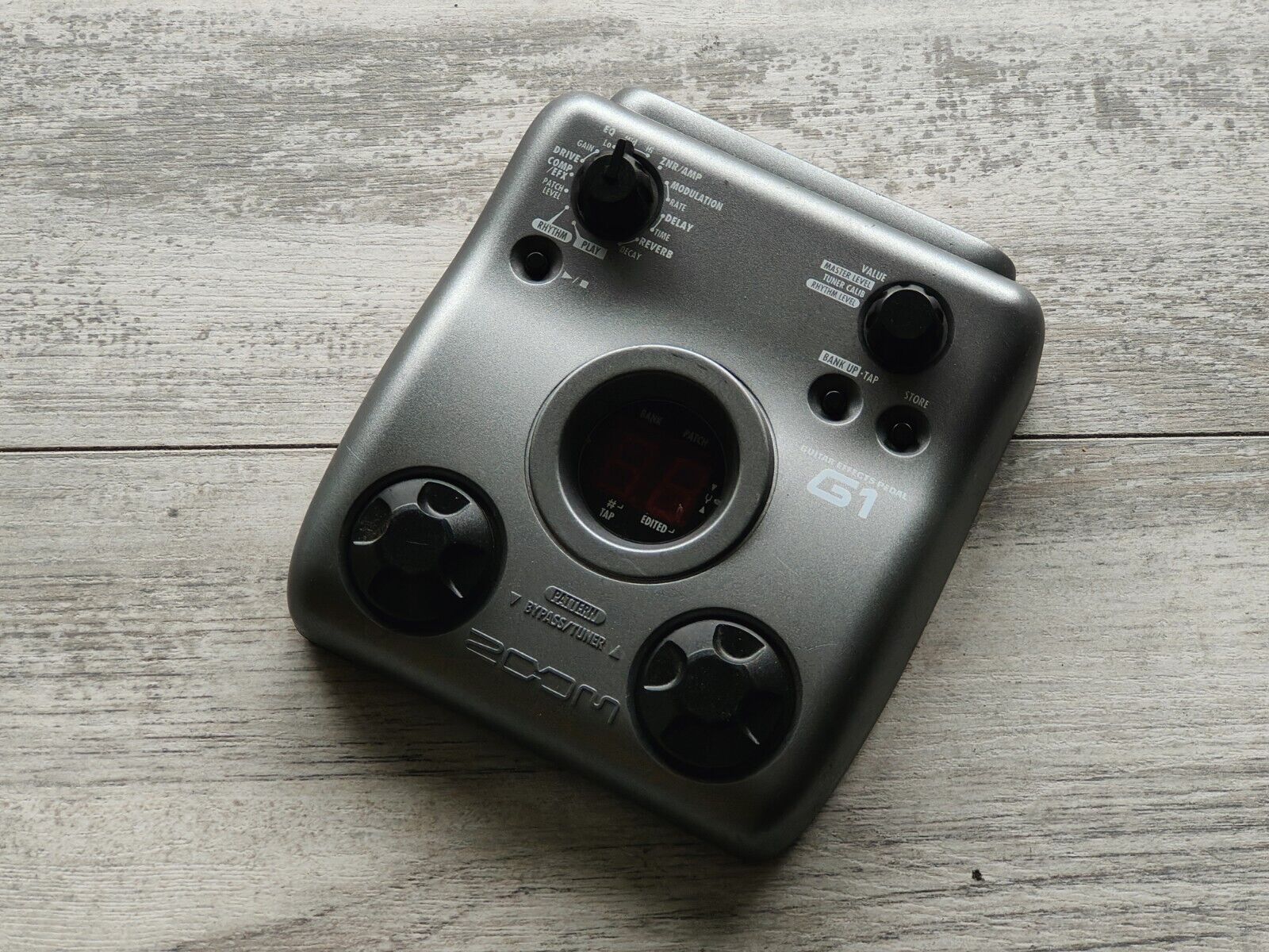 zoom g1 guitar effects pedal Zoom G1 Multi Effects Pedal – Cool Old Guitars