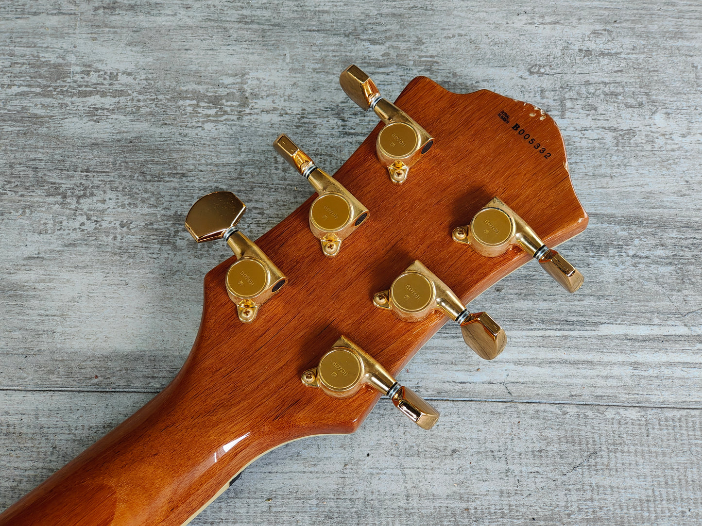 2000's BC Rich Eagle (Natural)