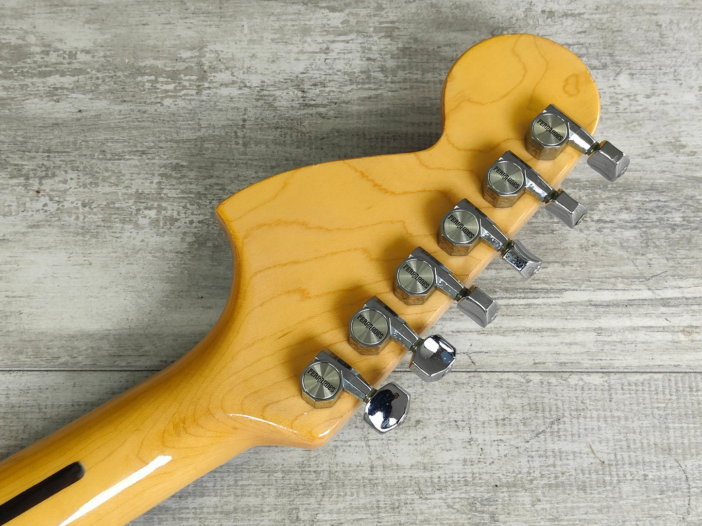 1978 Fernandes Japan FST-70 Scalloped Vintage Stratocaster (Vintage White)