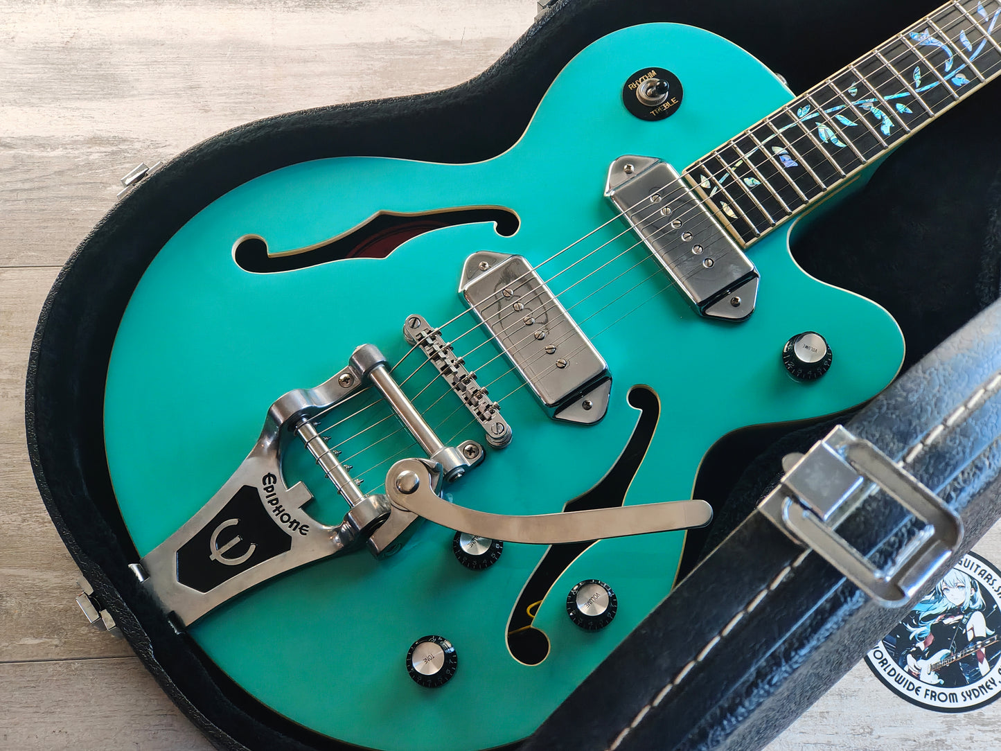 2001 Epiphone Korea Wildkat Limited Edition Semi-Hollowbody (Turqoise)