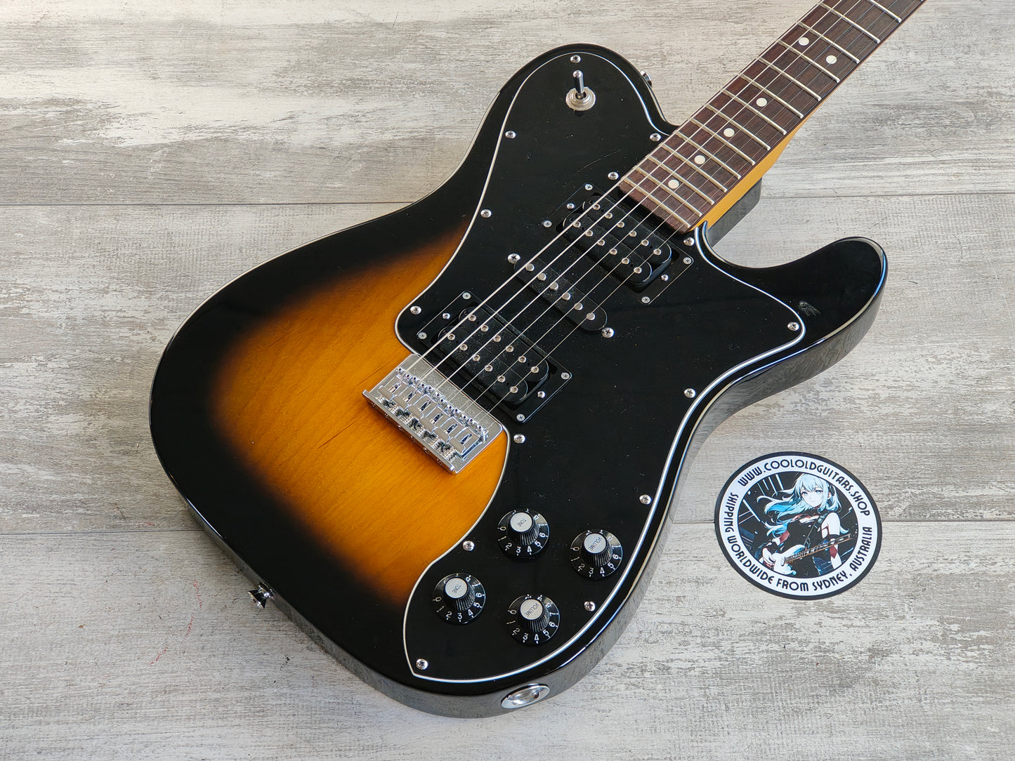 2011 Squier Joe Trohman Signature Model HSH Twang-Style (Two-Tone Sunburst)