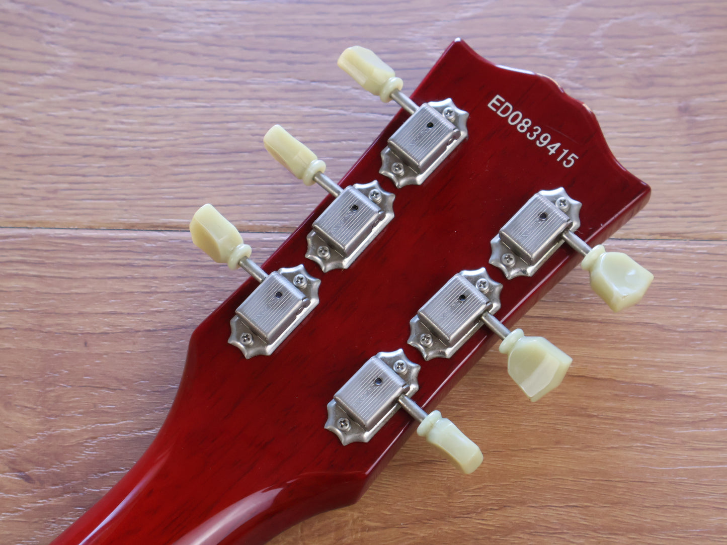 2008 Edwards Japan (by ESP) E-LP-108SD Les Paul w/Seymour Duncans (Sunburst)