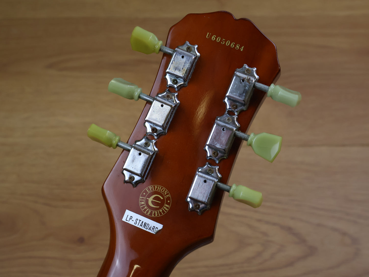 2006 Epiphone Les Paul Standard (Gold Glitter)