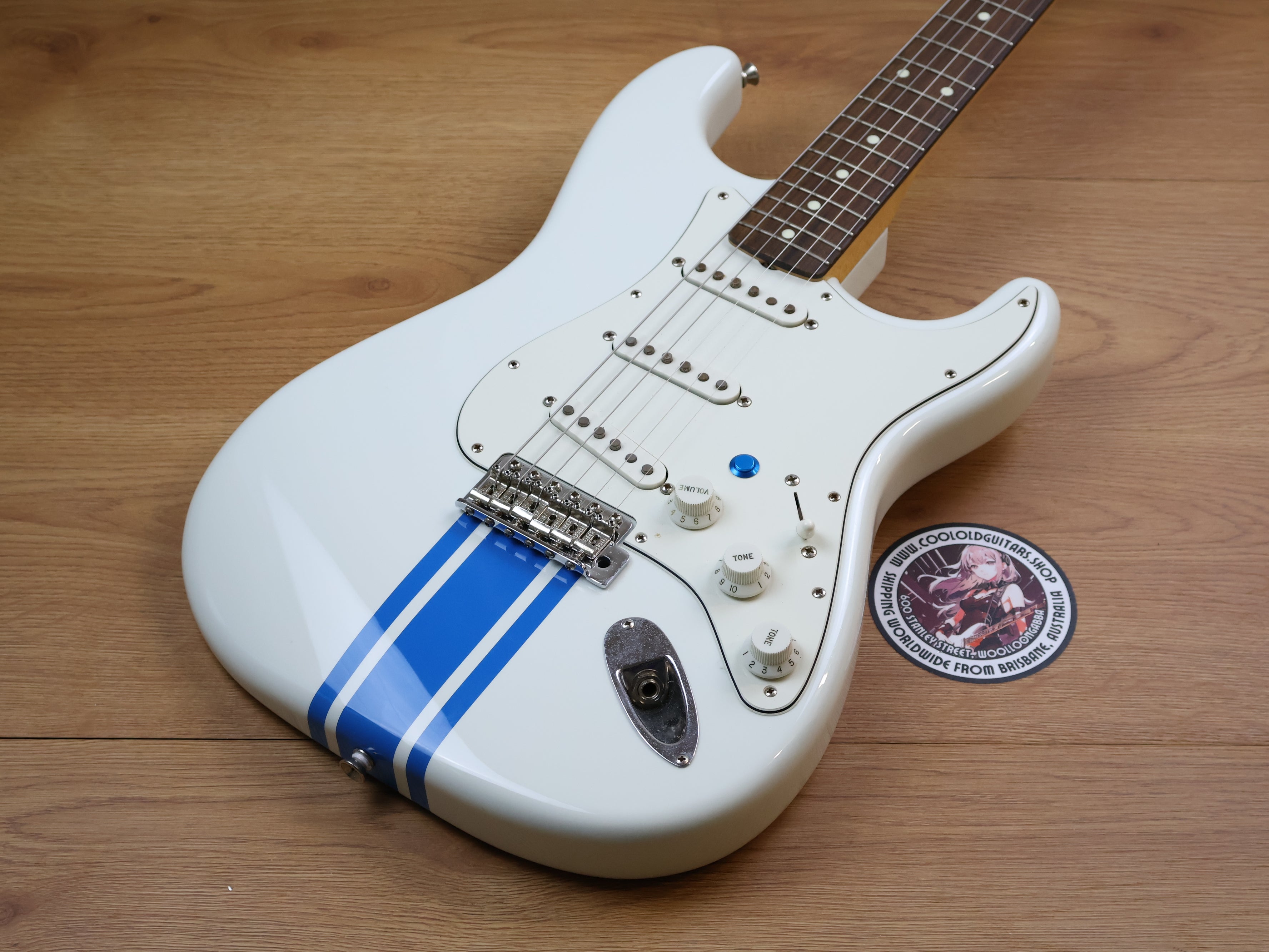 2023 Fender Traditional 60's Stratocaster (Olympic White w/Blue