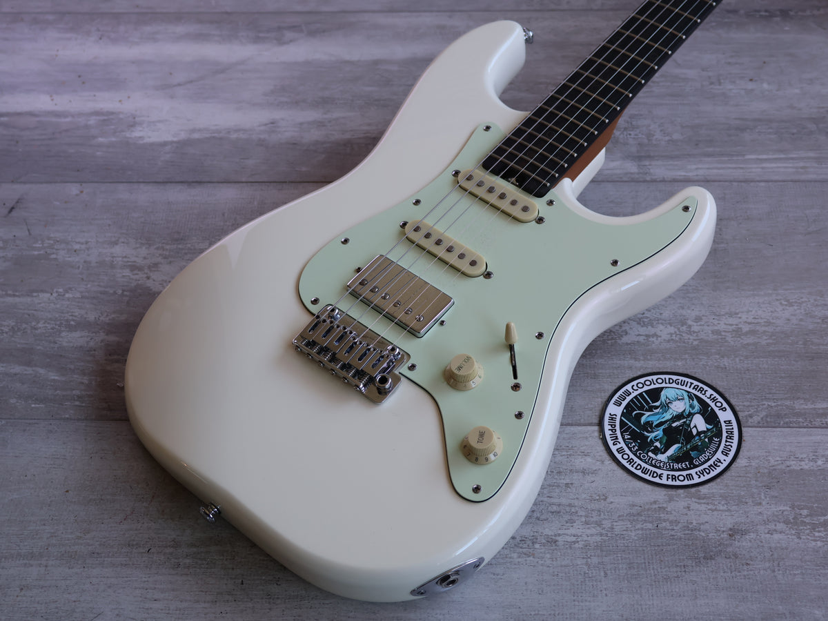 Schecter Nick Johnston Traditional HSS S-Style (Atomic Snow White)