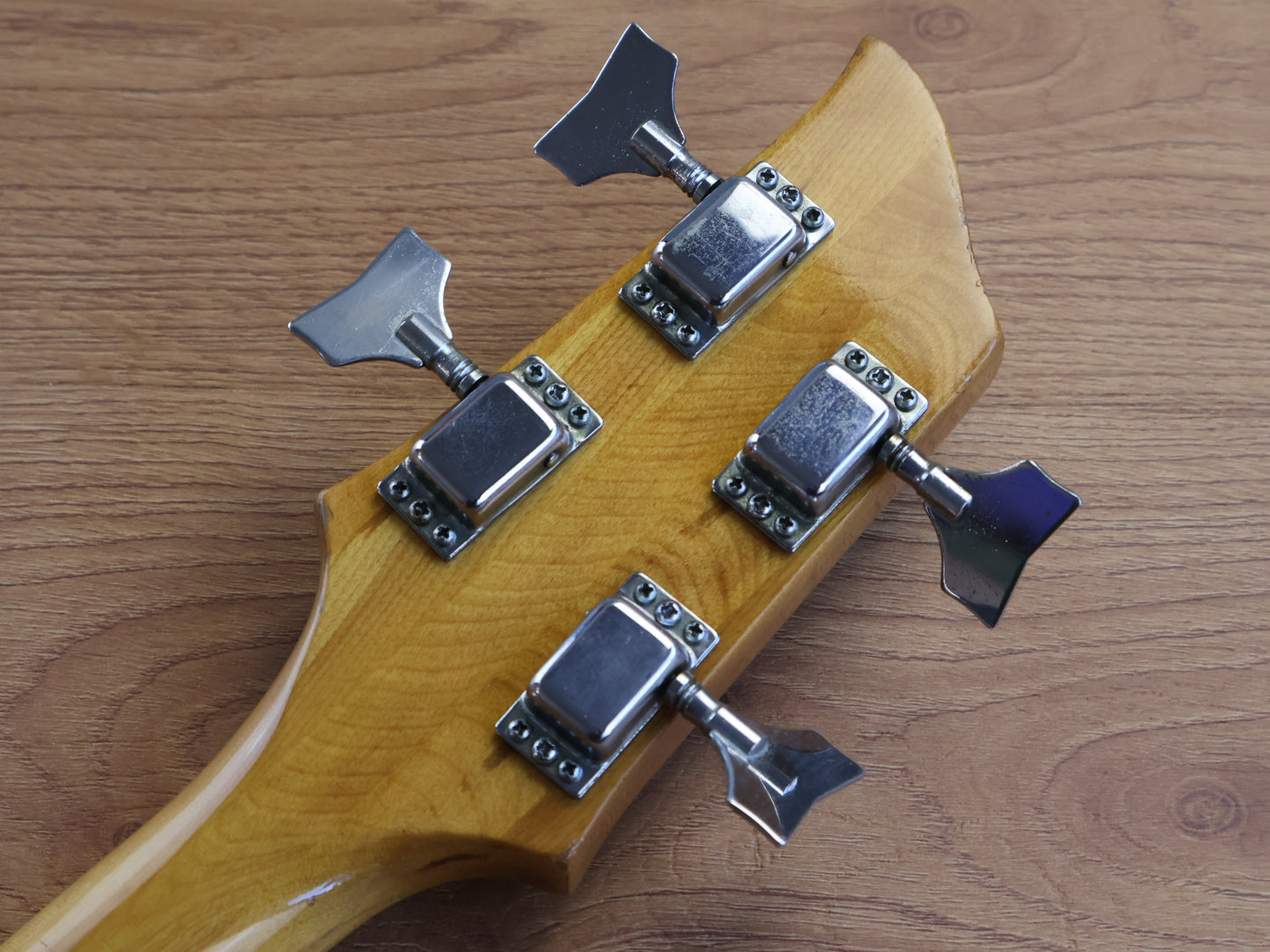 1970's Aria Diamond Japan Violin/Beatle Hollowbody Bass (Sunburst)