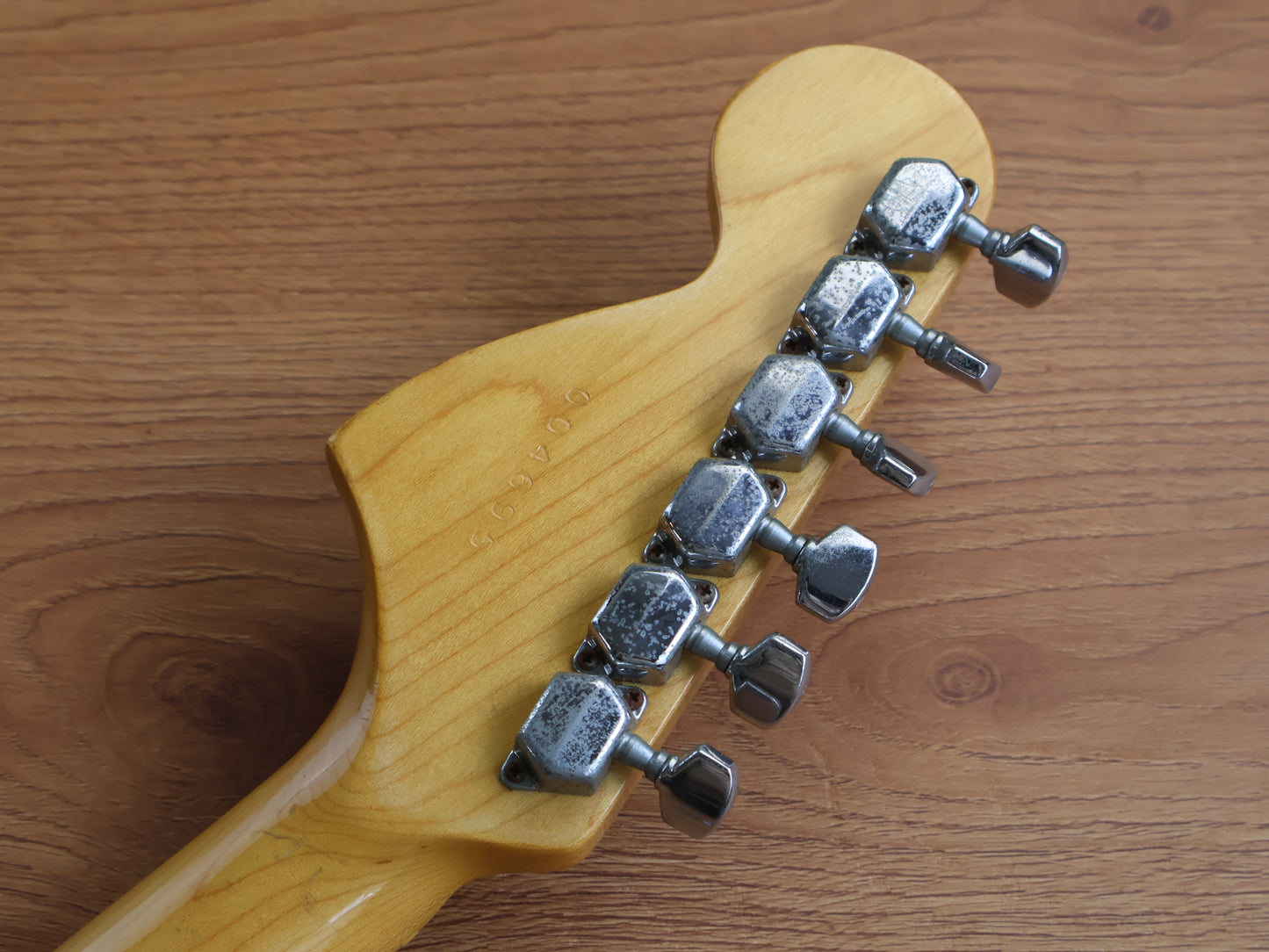 1979 Yamaha Japan SR400 "Super Rock'n Roller" Stratocaster (Natural)