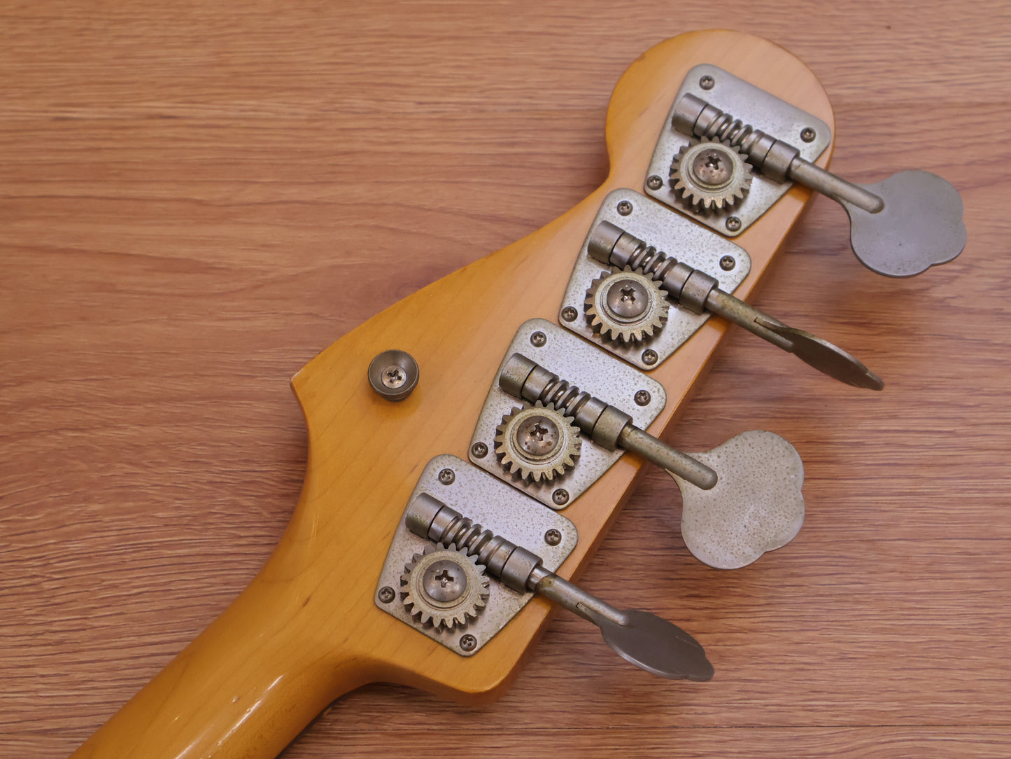 1994 Fender Japan JB62 '62 Reissue Jazz Bass (Sunburst)