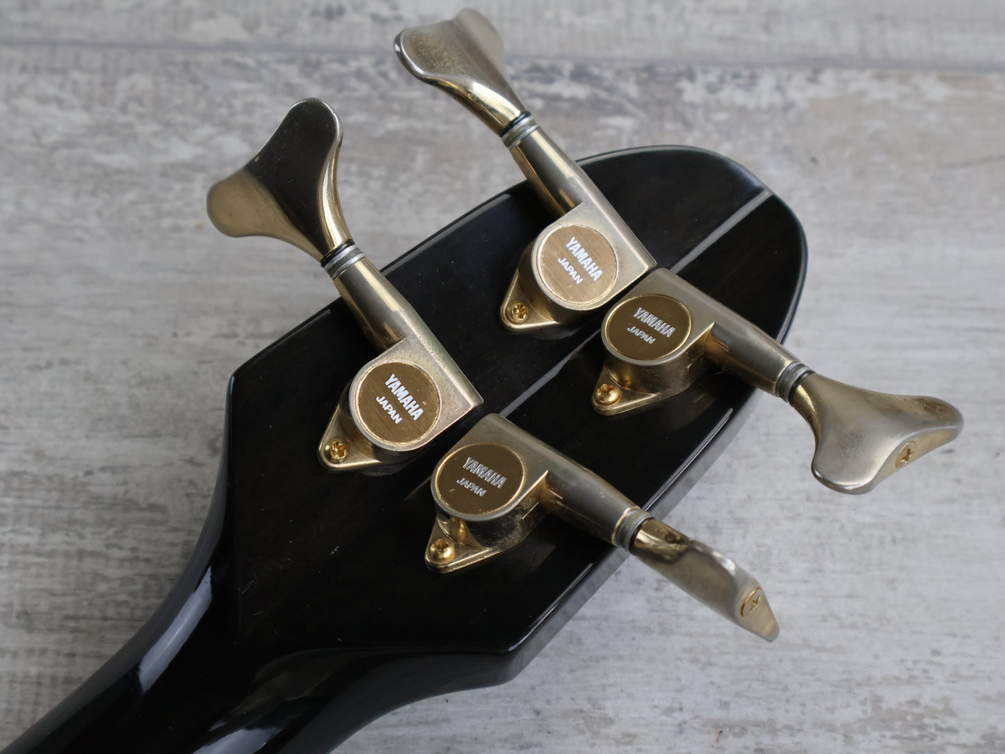 1990's Yamaha MB-III Motion B Medium Scale Bass (Gloss Black)