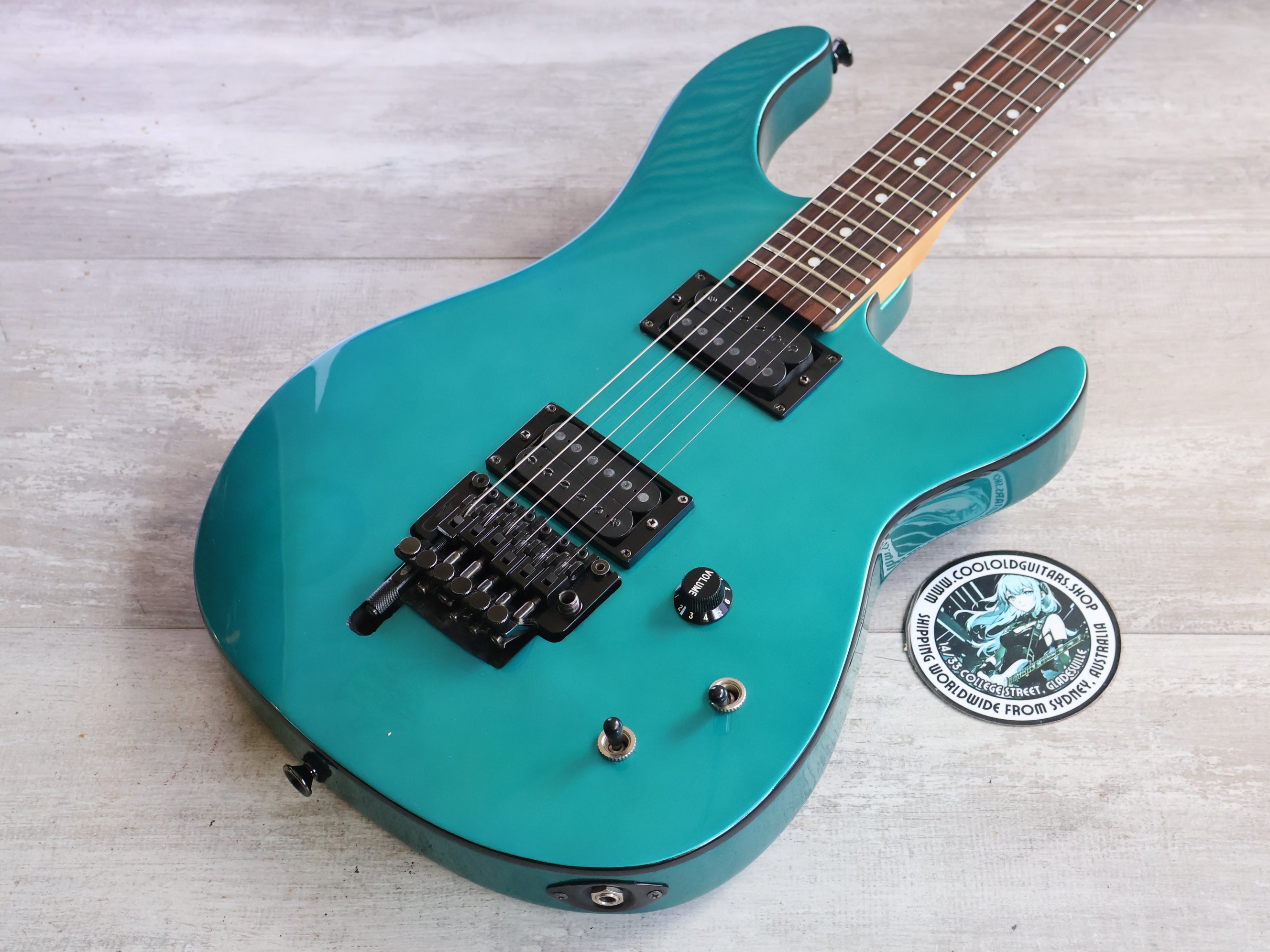 Peavey Predator Plus EXP (Metallic Turquoise) – Cool Old Guitars