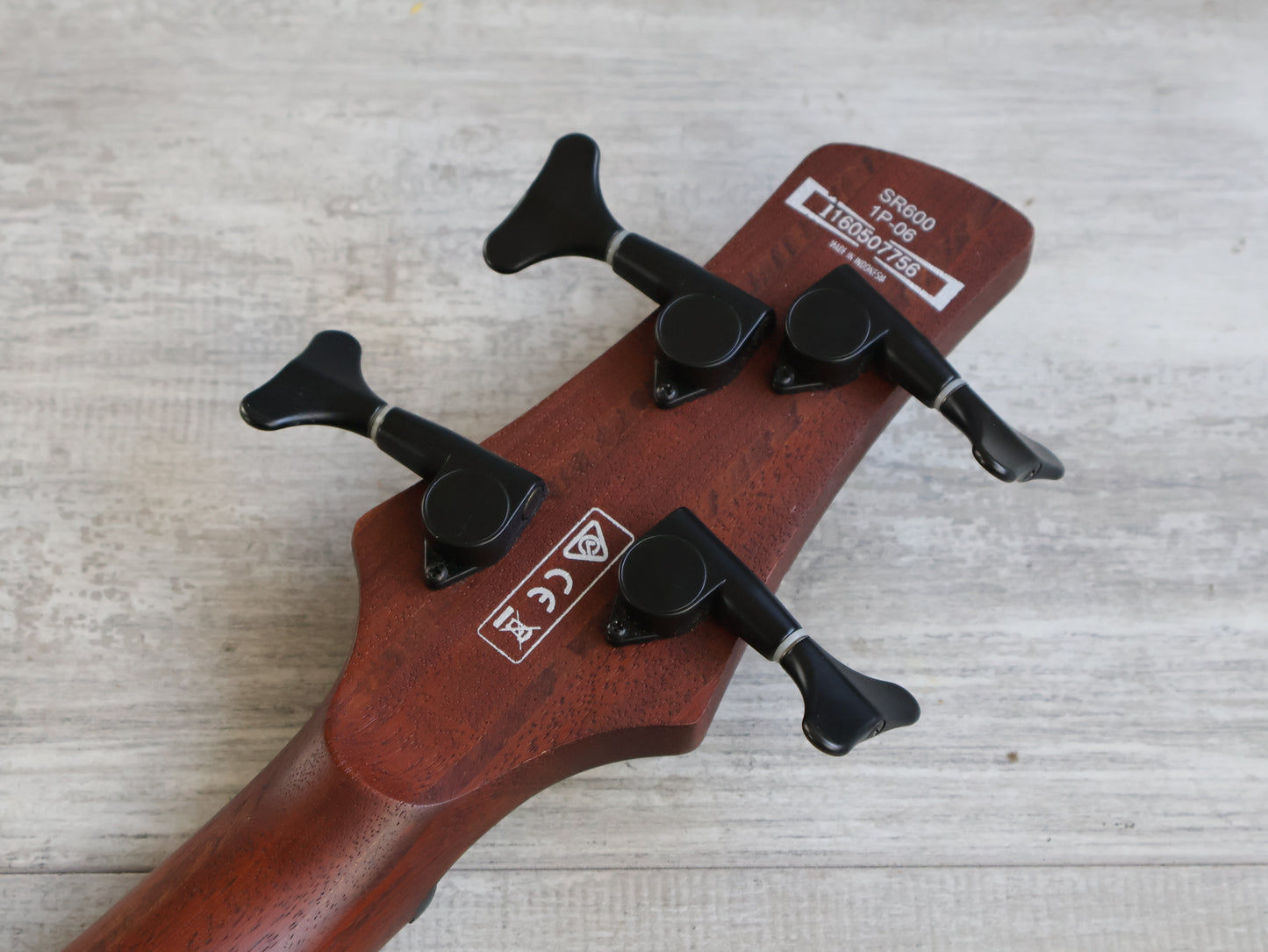 Ibanez SR600 NTF SDGR Bass Guitar (Natural Flat)