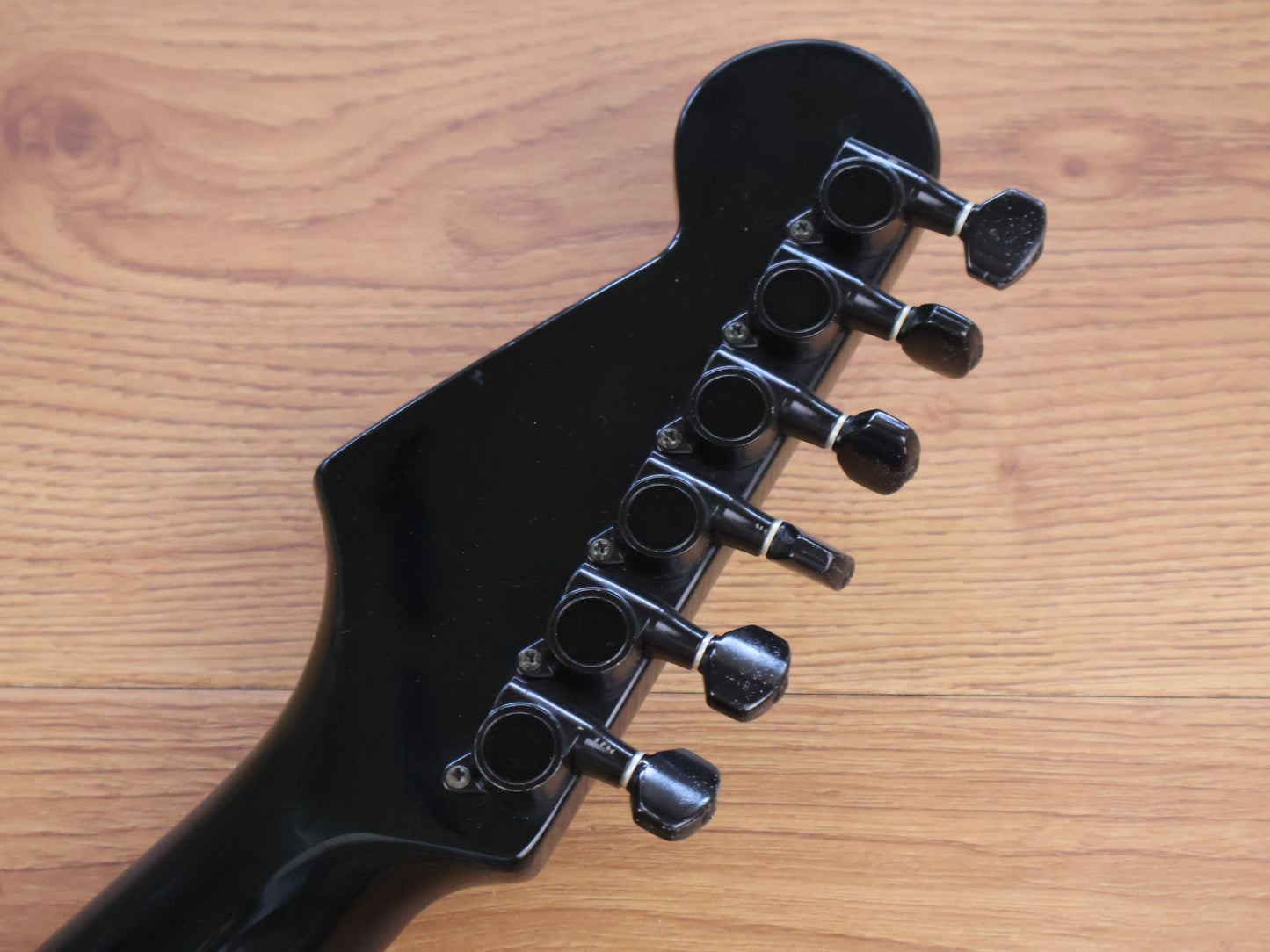 1984 Fresher Japan FS-3 Contemporary HH Stratocaster (Black)