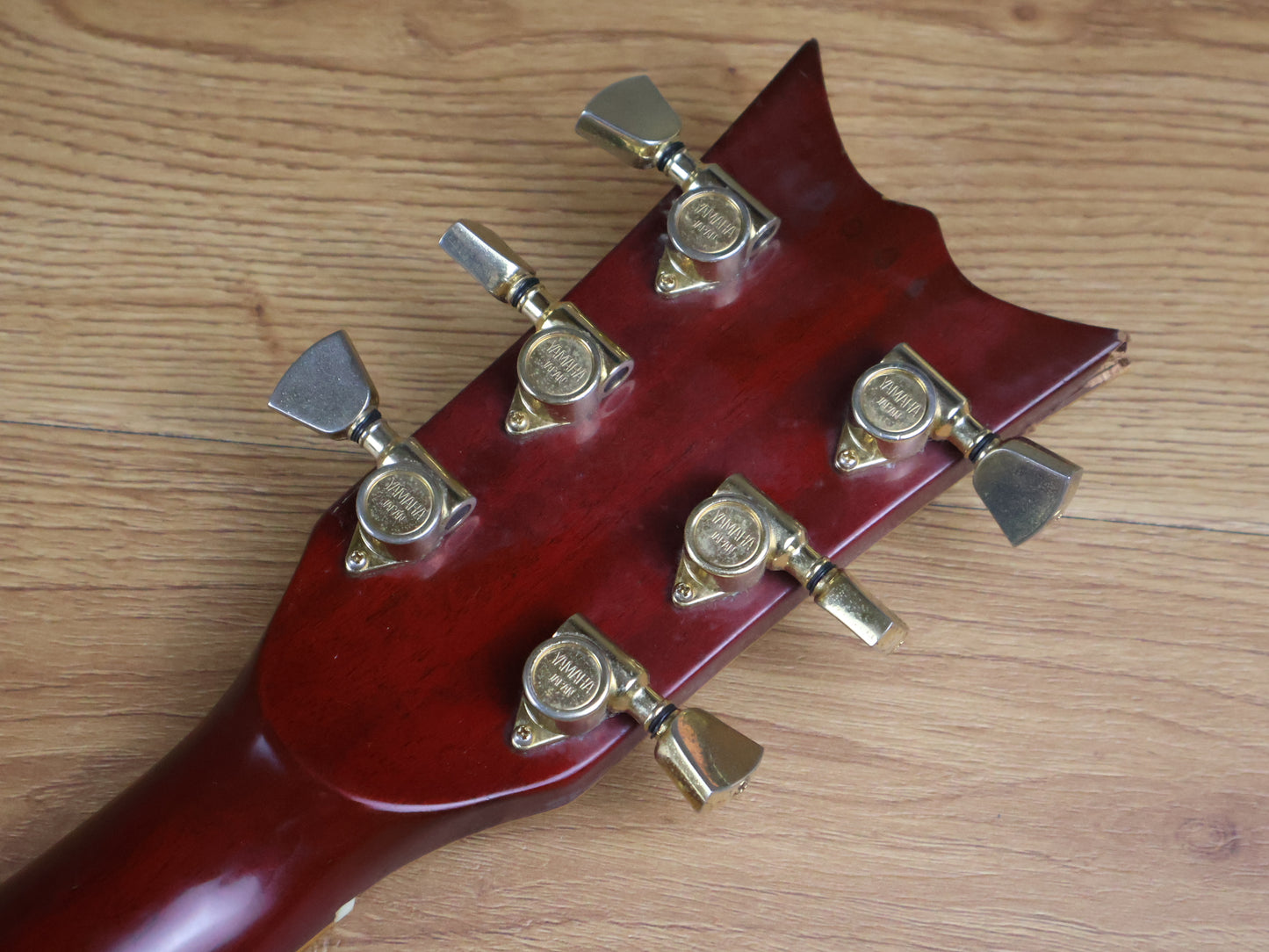 1976 Yamaha Japan SX900A "Devil's Head" Double Cutaway (Red Sunburst)