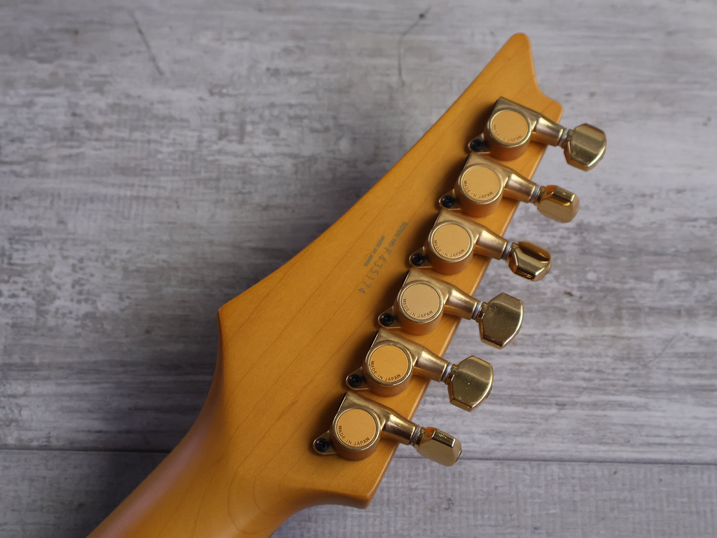 1994 Ibanez SV470 S-Series Saber HSH Superstrat (Natural Oil)