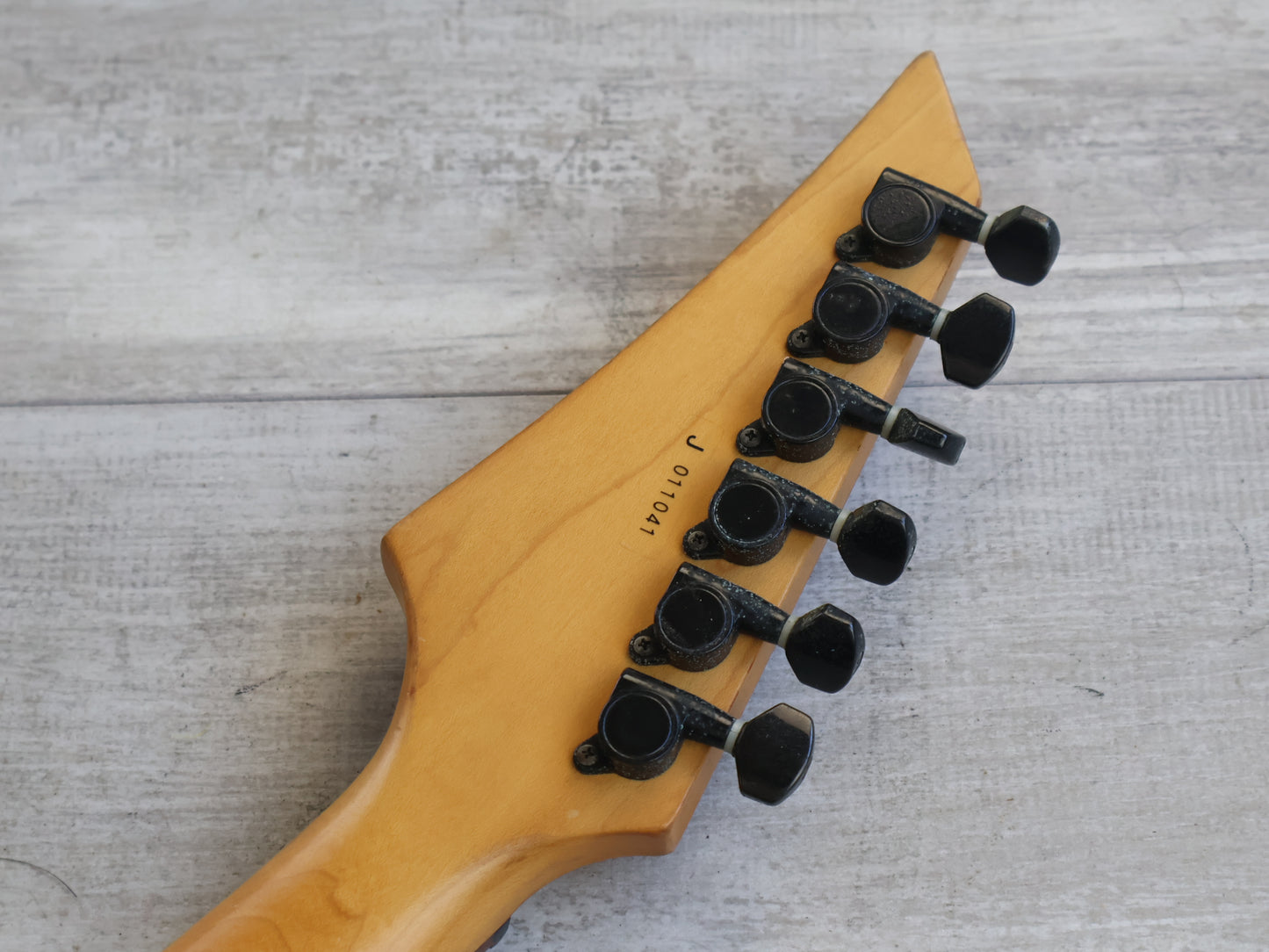 2001 Grover Jackson Japan DK-40 HSS Dinky (Fiesta Red)