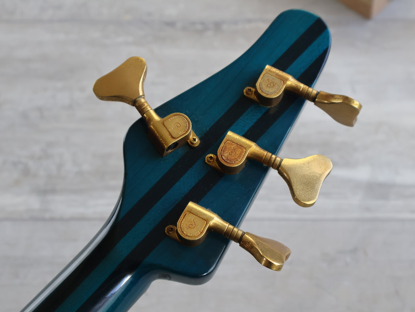 1989 Rockoon Japan (by Kawai) RB-110PZ Fretless Neckthrough Bass (See-Thru Blue)