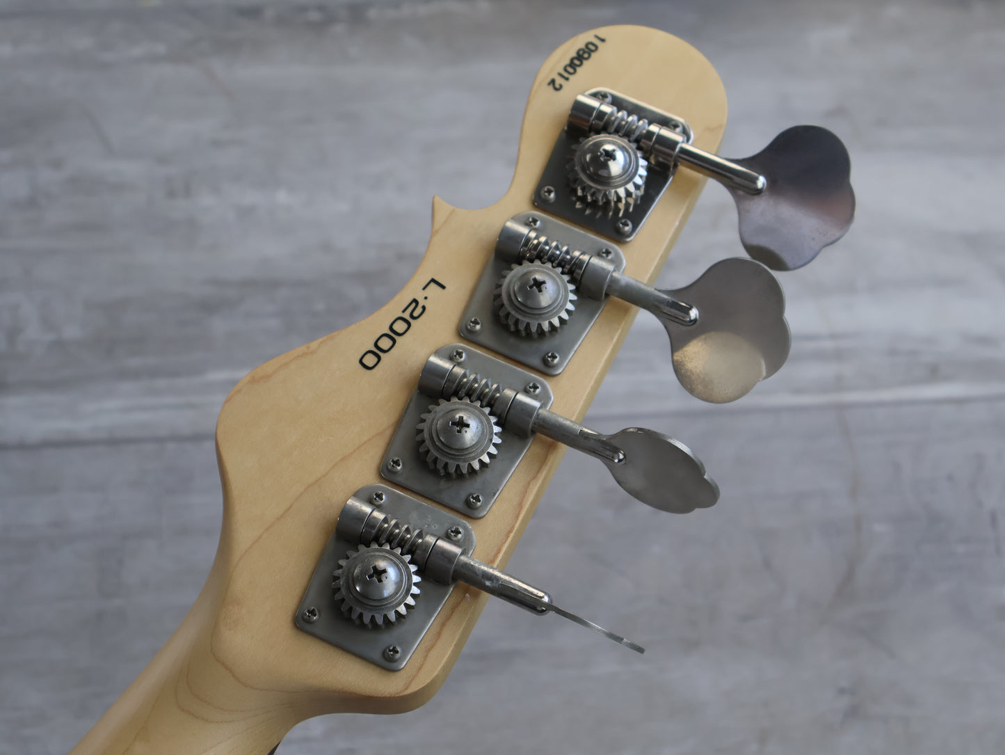 2001 G&L Japan L-2000 Premium Series Bass (Red Sunburst)