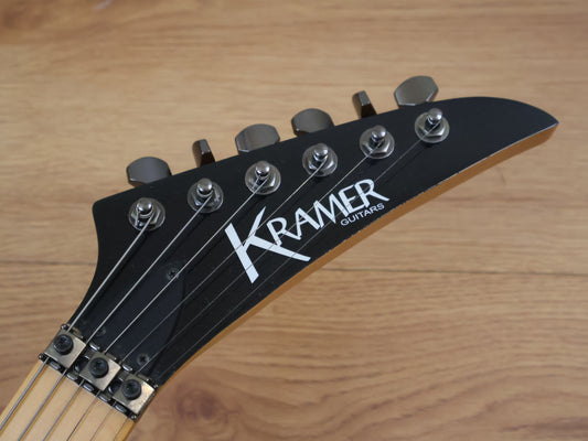 Kramer Pacer Custom 211 FR Superstrat (Sunburst)