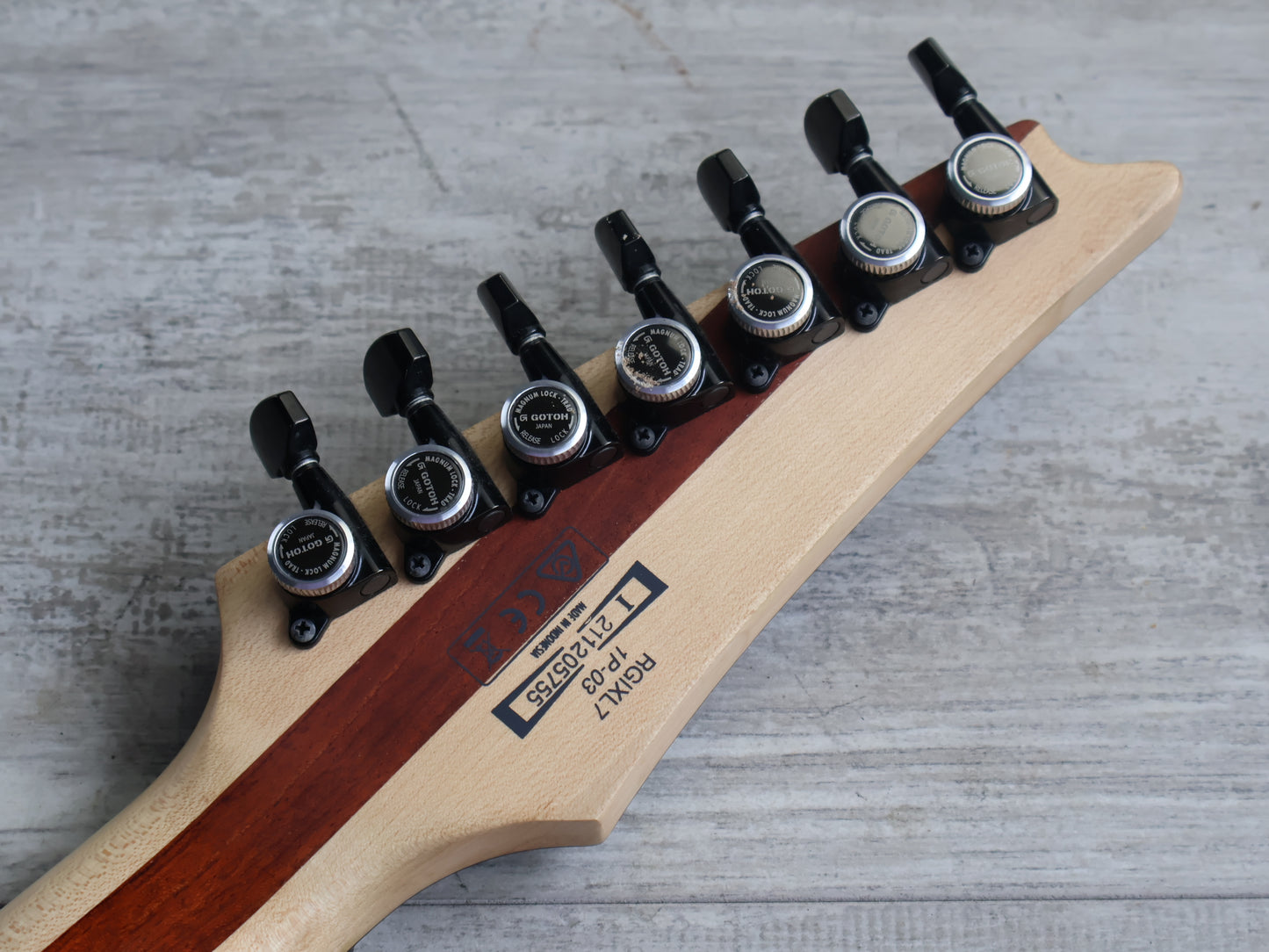 2021 Ibanez RGIXL7 7-String Electric Guitar w/Evertune + Fishman (Black)