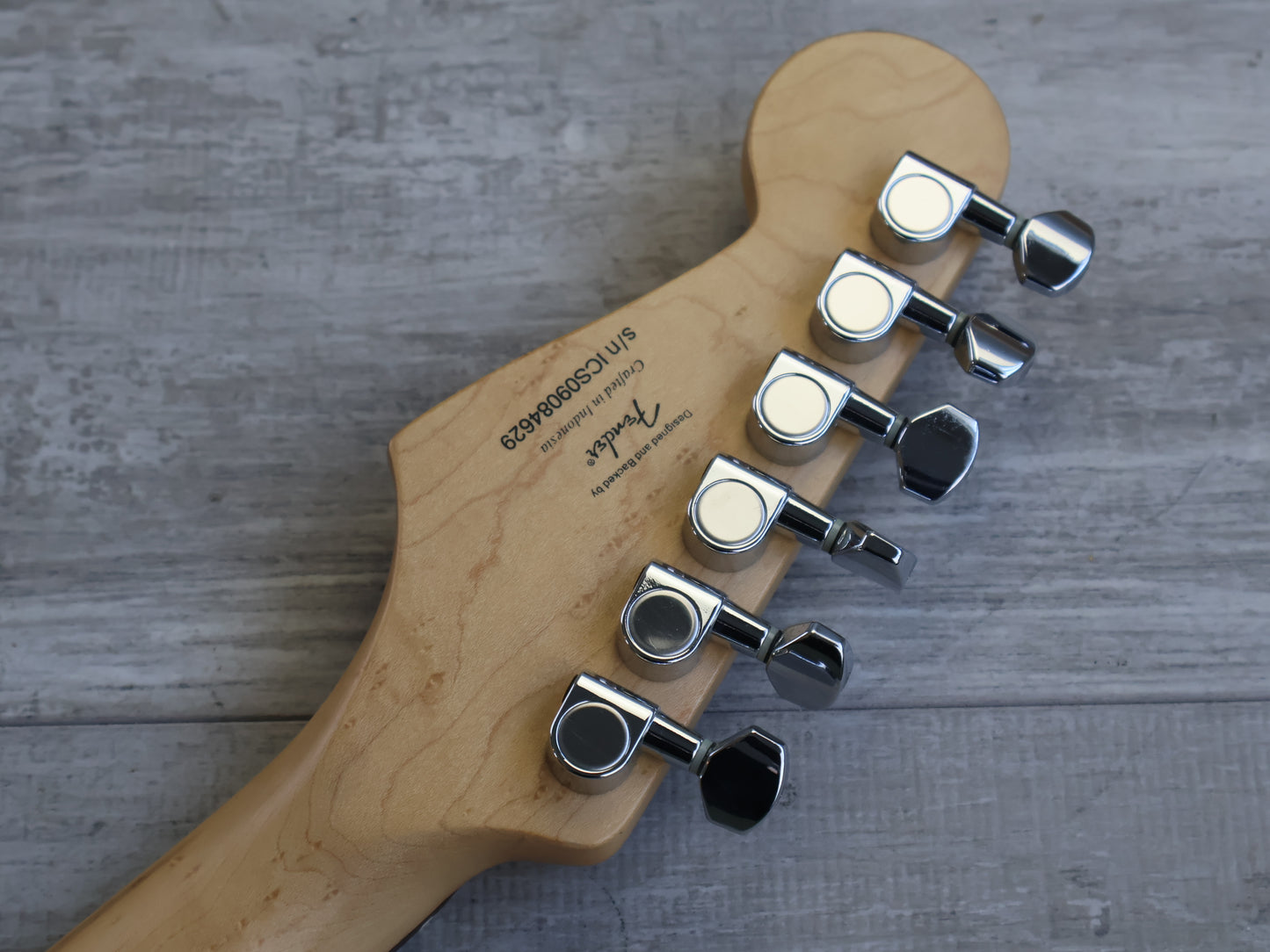 209 Squier Affinity Series Stratocaster w/Tonerider Humbuckers