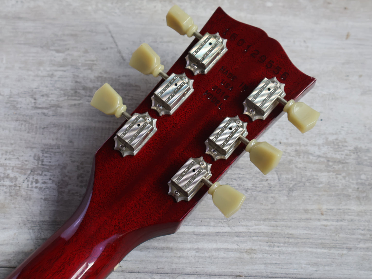 2016 Gibson USA Les Paul Studio (Wine Red)