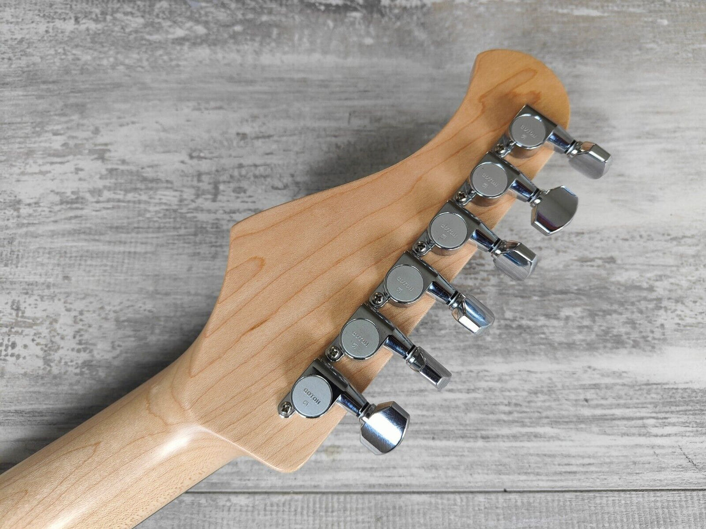 Bacchus Japan "Handmade Series" G-Studio HSS Stratocaster (Natural Ash)