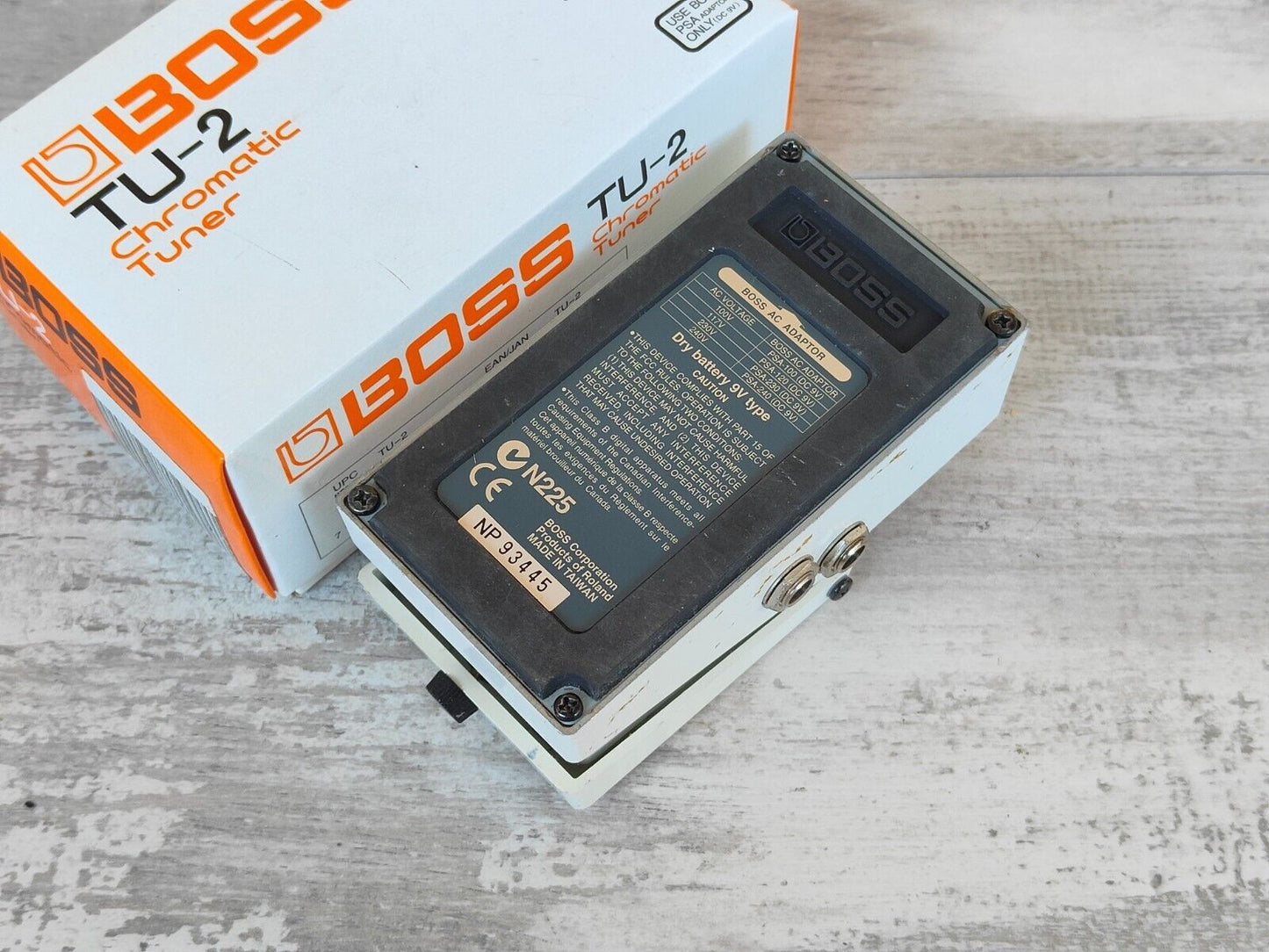 Boss TU-2 Tuner w/Box