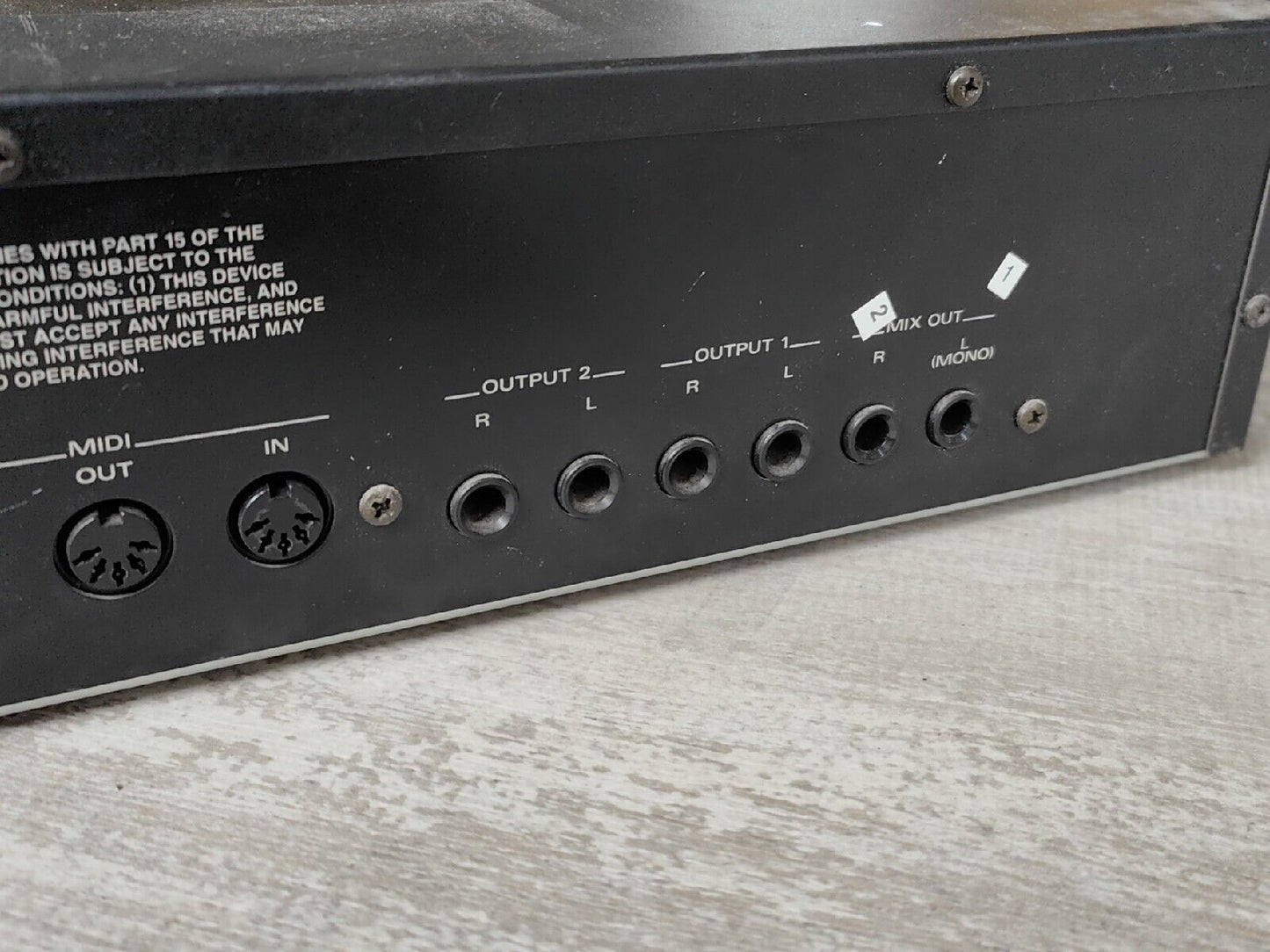 Roland JV-1080 64-Voice Synthesizer Module