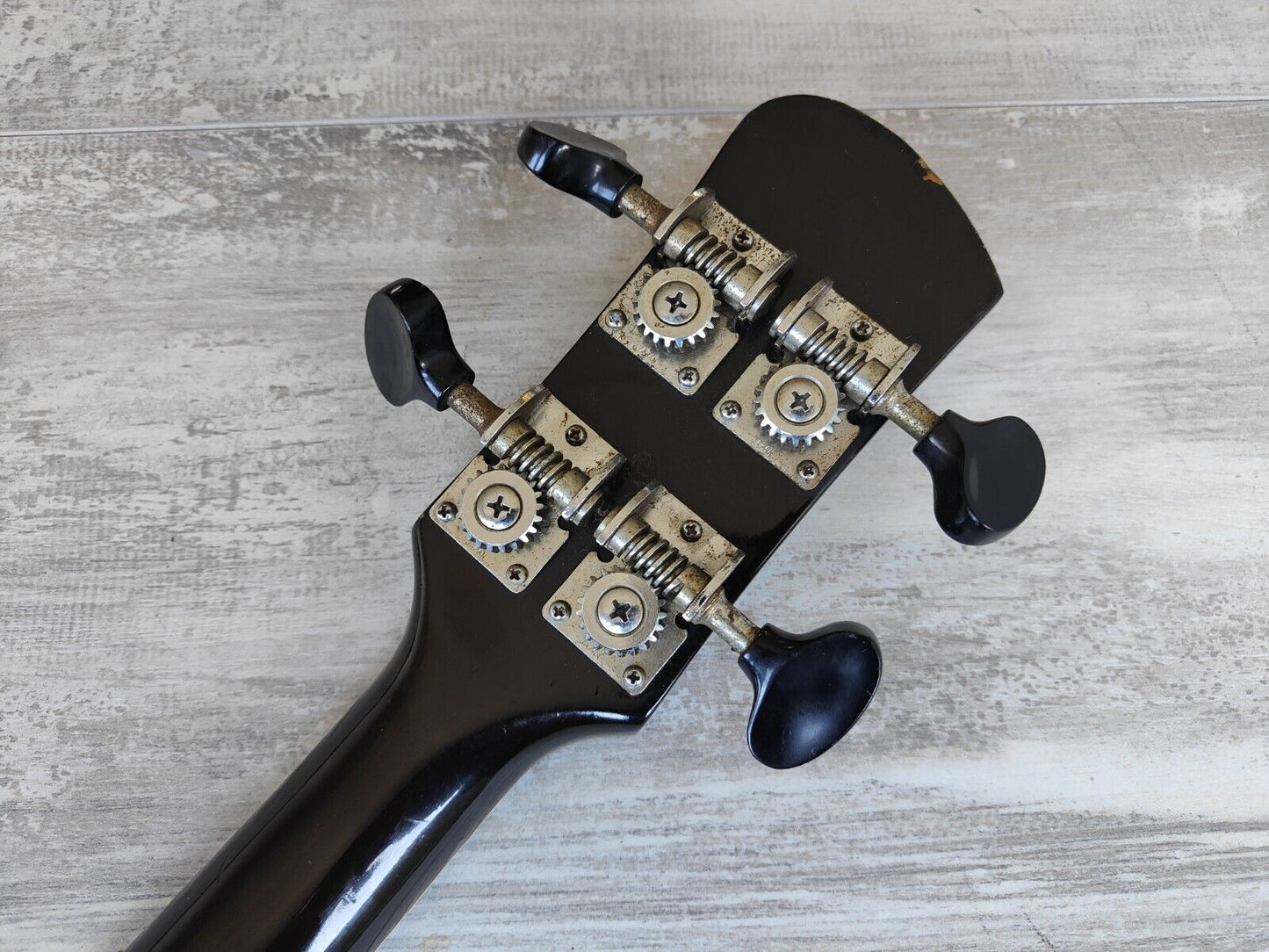 1968 Yamaha SA-70 Hollowbody Short Scale Bass (Sunburst)