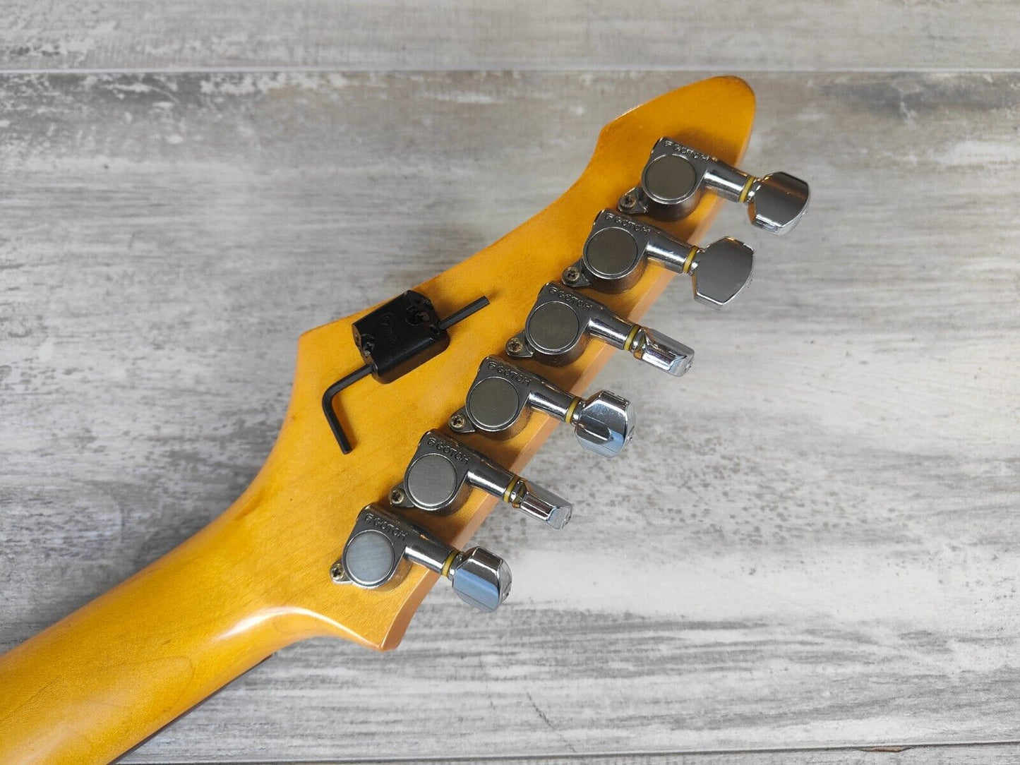 1992 Aria Pro II MA-75 Magna Series HSH Superstrat (Cherry Sunburst)