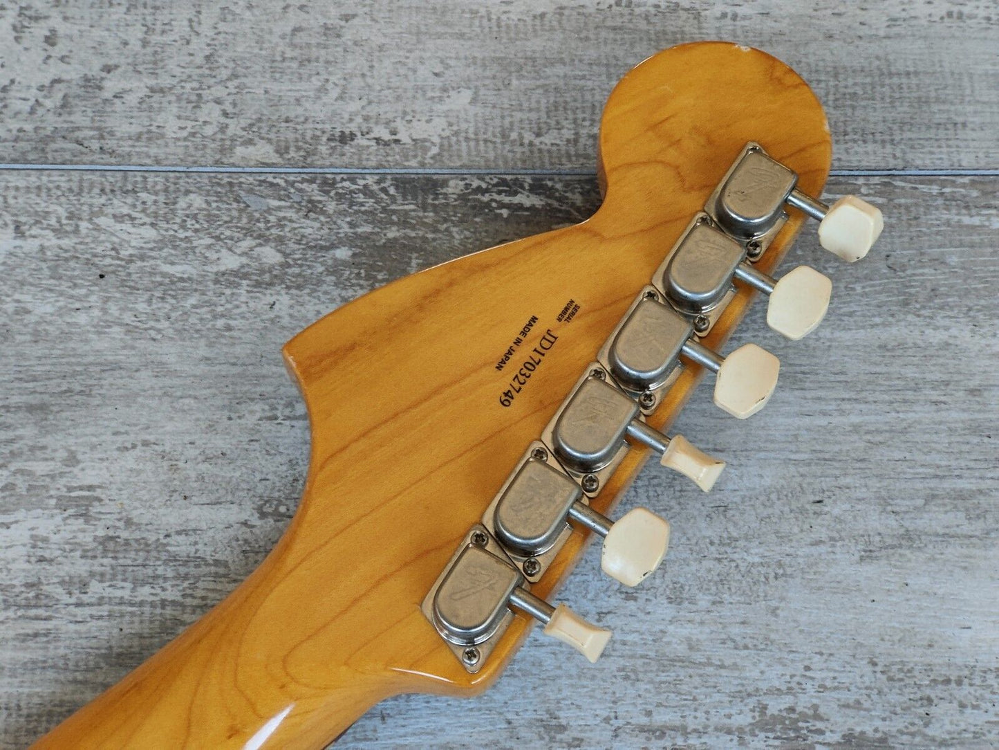 2017 Fender Japan Traditional 60's Mustang (Vintage White)