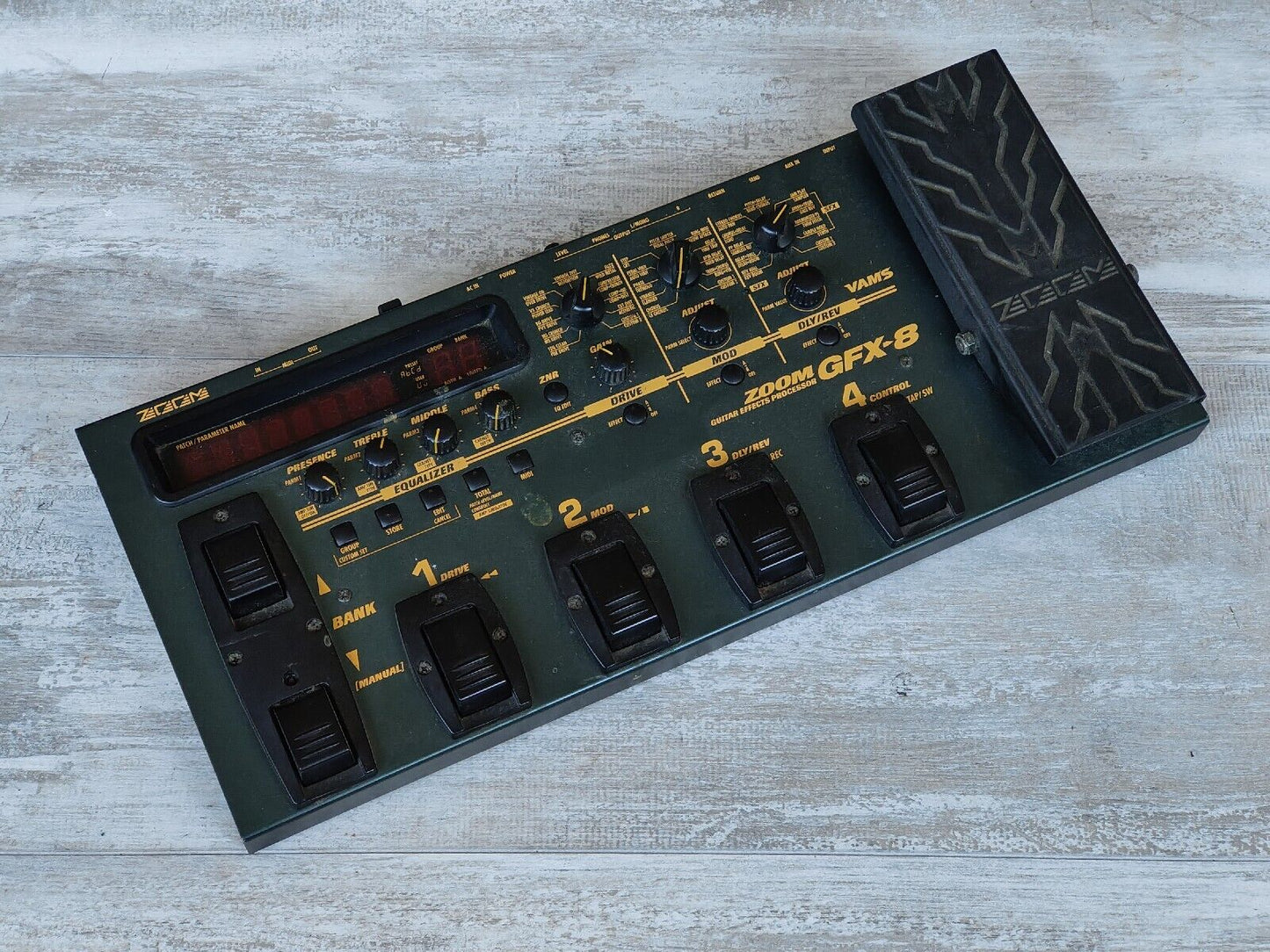 Zoom GFX-8 Multi Effects Pedal