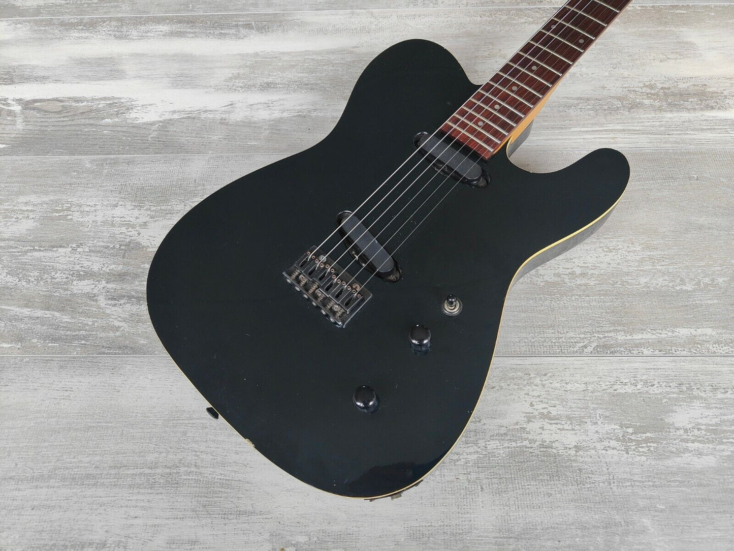 Fernandes Japan TEJ “Limited Edition” Twang-Style (Black)