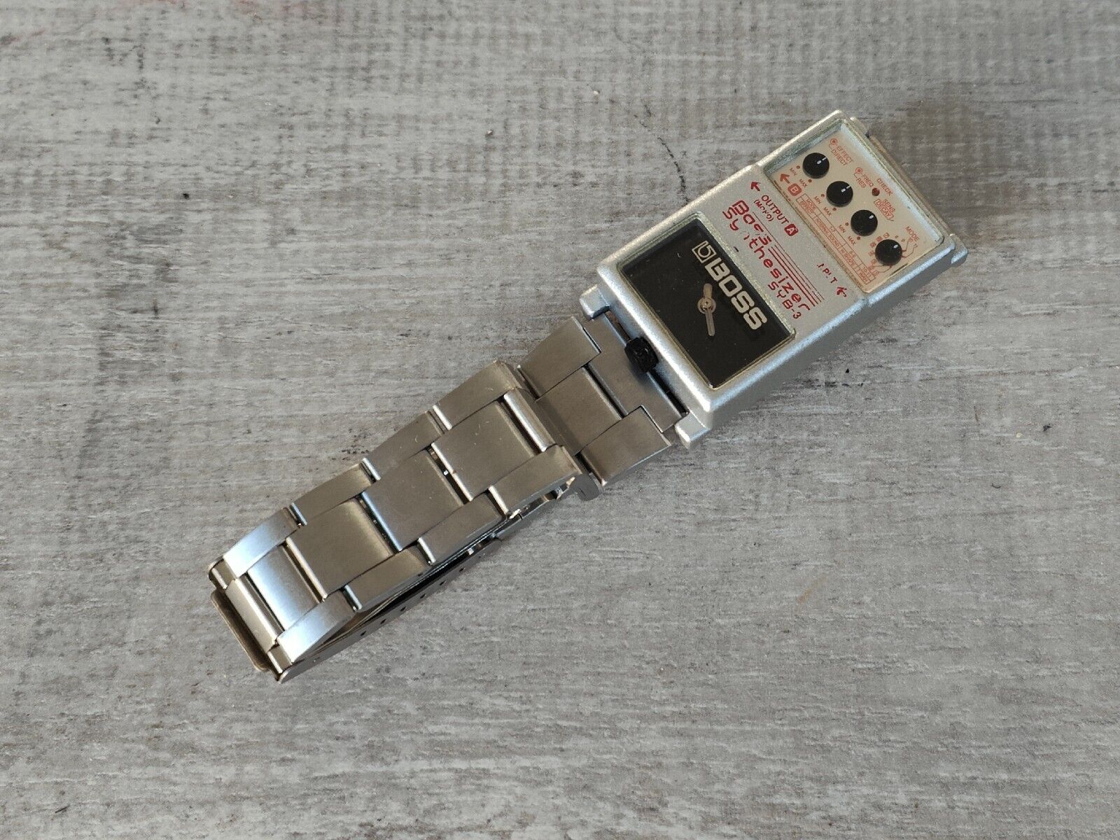 vintage boss pedal Vintage Boss Pedals SYB-3 Bass Synthesiser Rare Promotional Wrist Watc – Cool Old Guitars