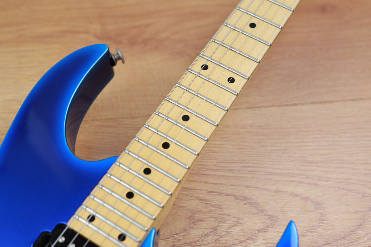 1999 Ibanez RGR580 HSH Superstrat (Jewel Blue Burst)