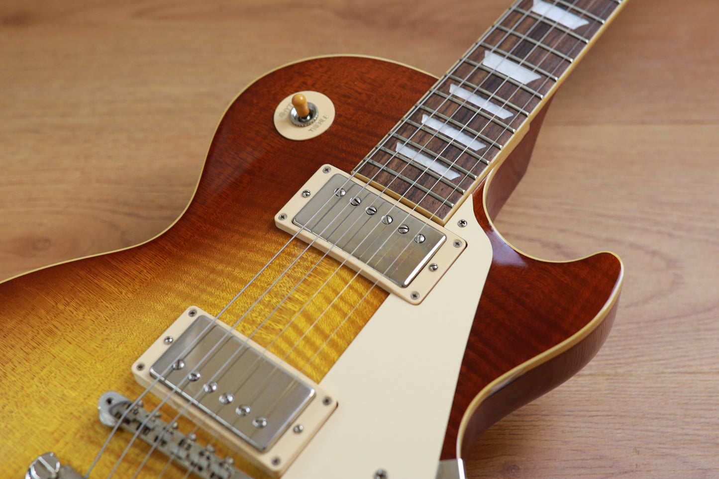 2023 Gibson USA Les Paul Standard 60's (Iced Tea)