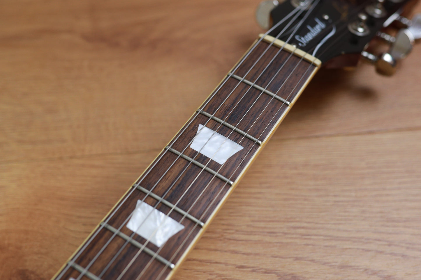 2023 Gibson USA Les Paul Standard 60's (Iced Tea)