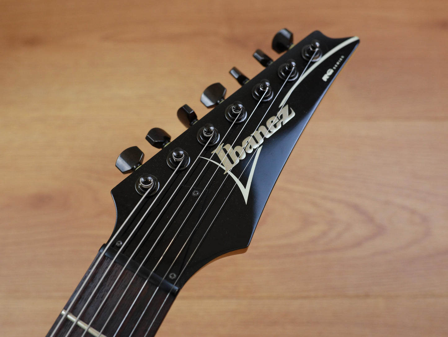 2000 Ibanez Japan Prestige RG7421 7-String HH Superstrat (Zinc Silver)