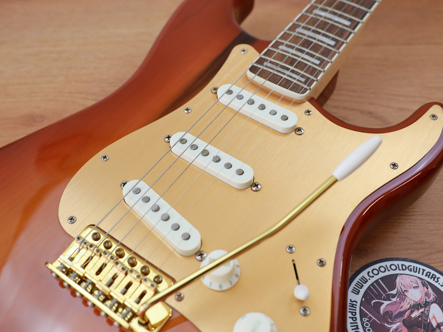 Squier 40th Anniversary Stratocaster (Gold Edition Sienna Sunburst)