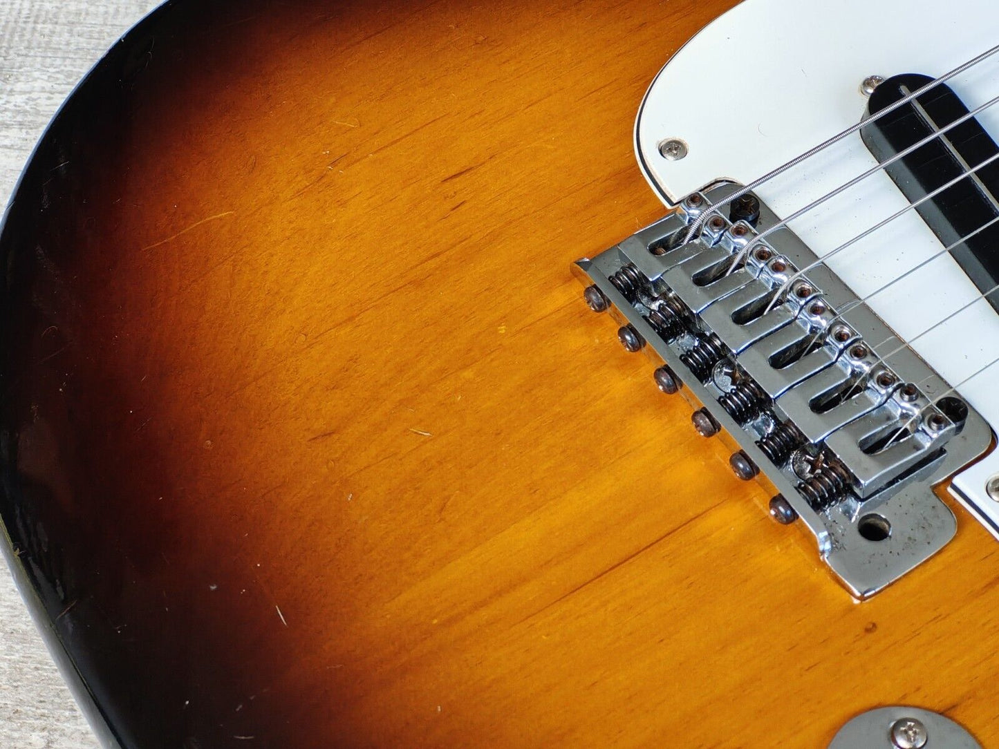 1983 Tokai ST-60 Goldstar Sound '54 Reissue Stratocaster (Brown Sunburst)