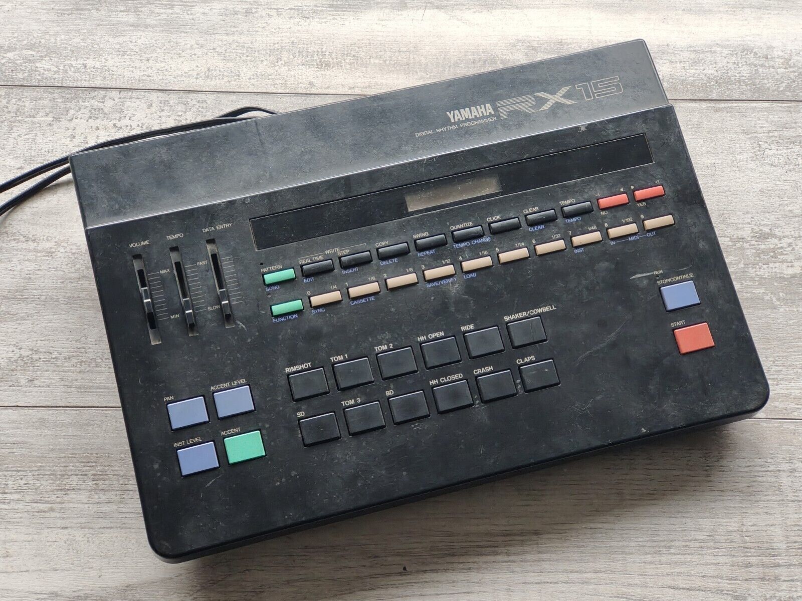 Yamaha RX15 Digital Rhythm Programmer – Cool Old Guitars