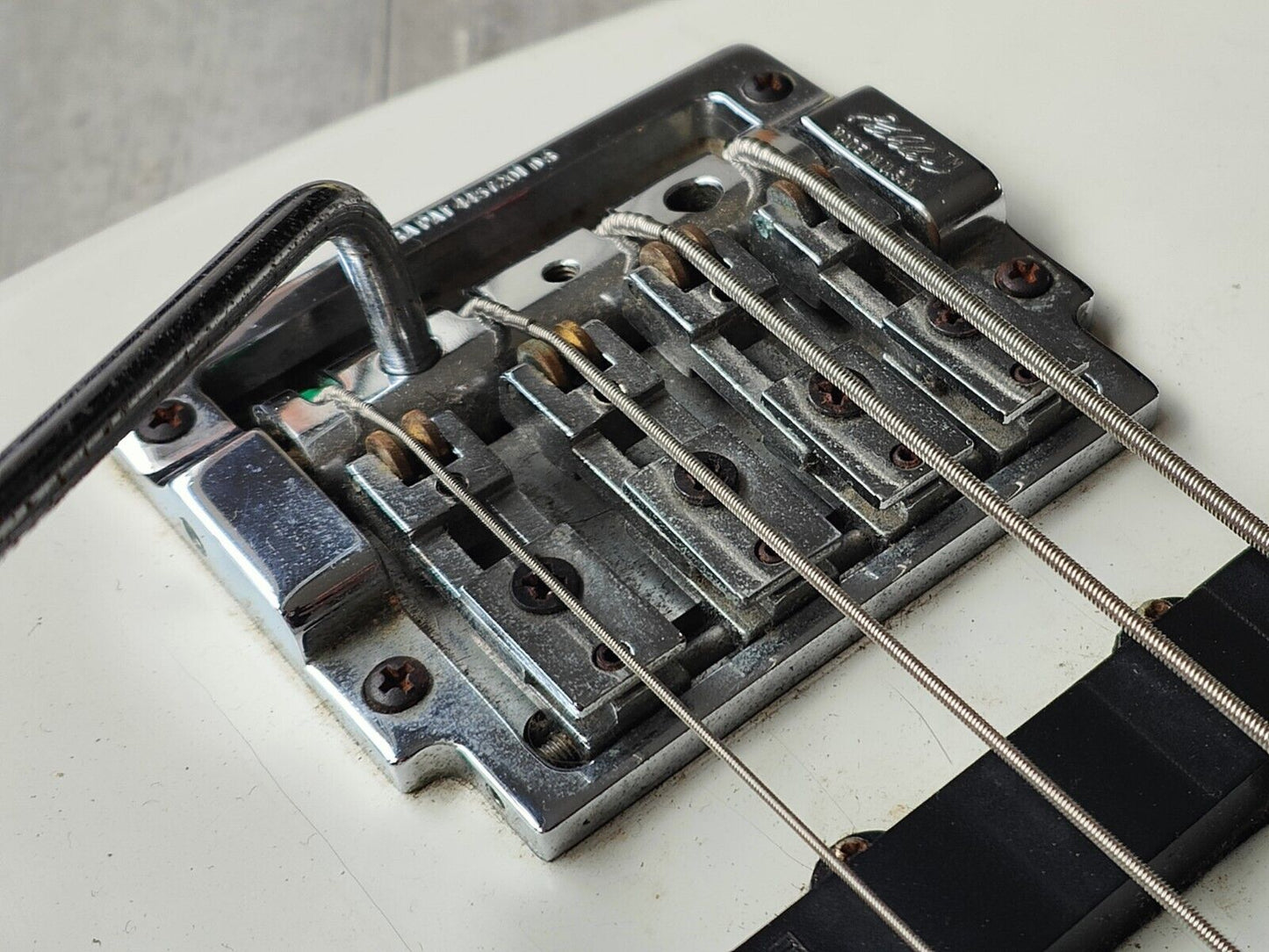 1980's Aria Pro II RSB-Straycat Bass w/Kahler Tremolo System (White)