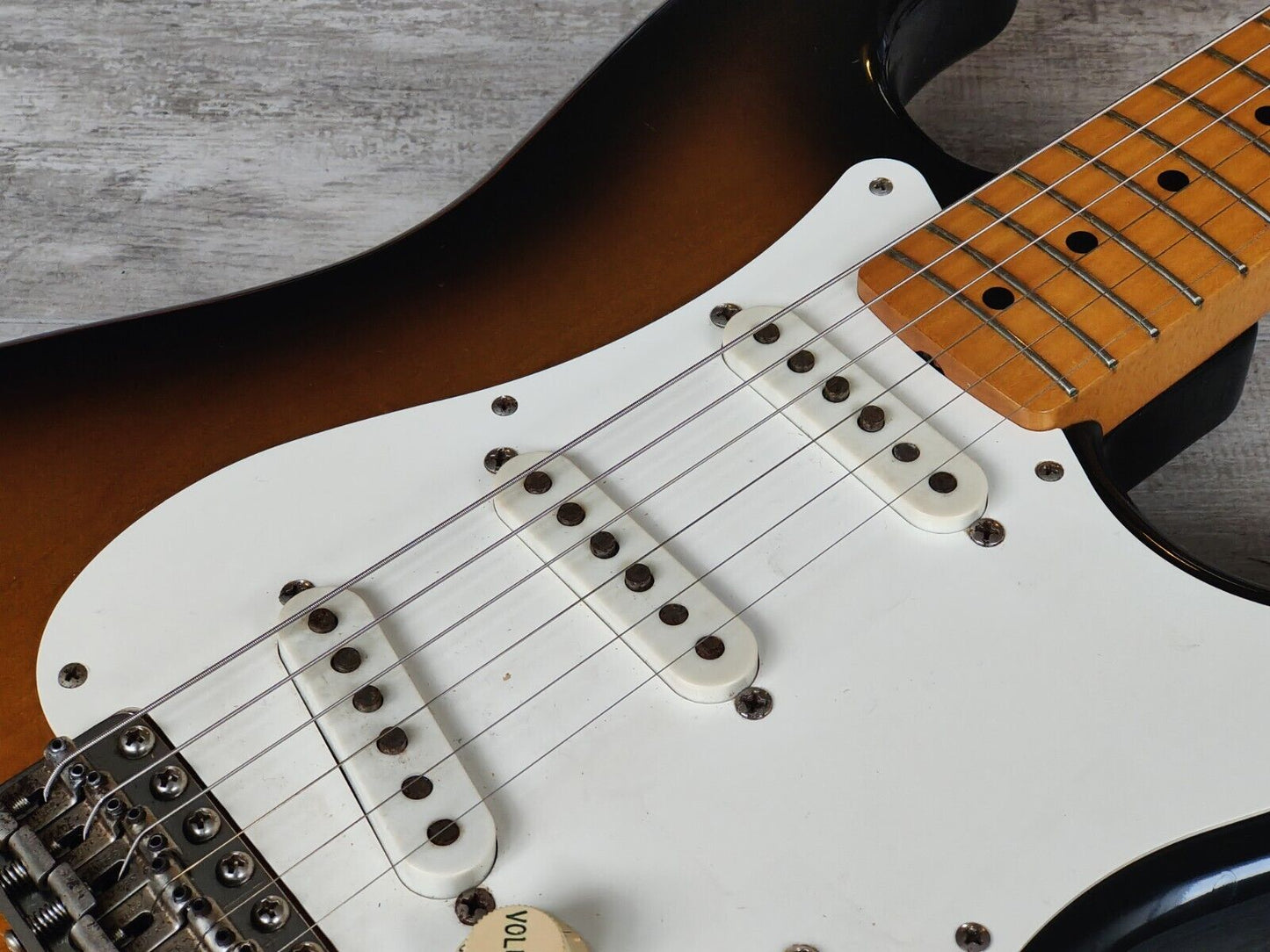 1991 Fender Japan ST57-650 '57 Reissue Vintage Stratocaster (Brown Sunburst)