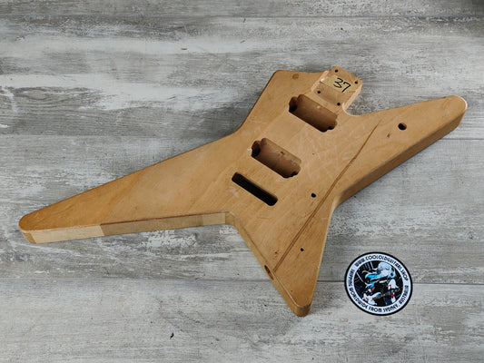 Tokai Japan "Random Star" NOS Body