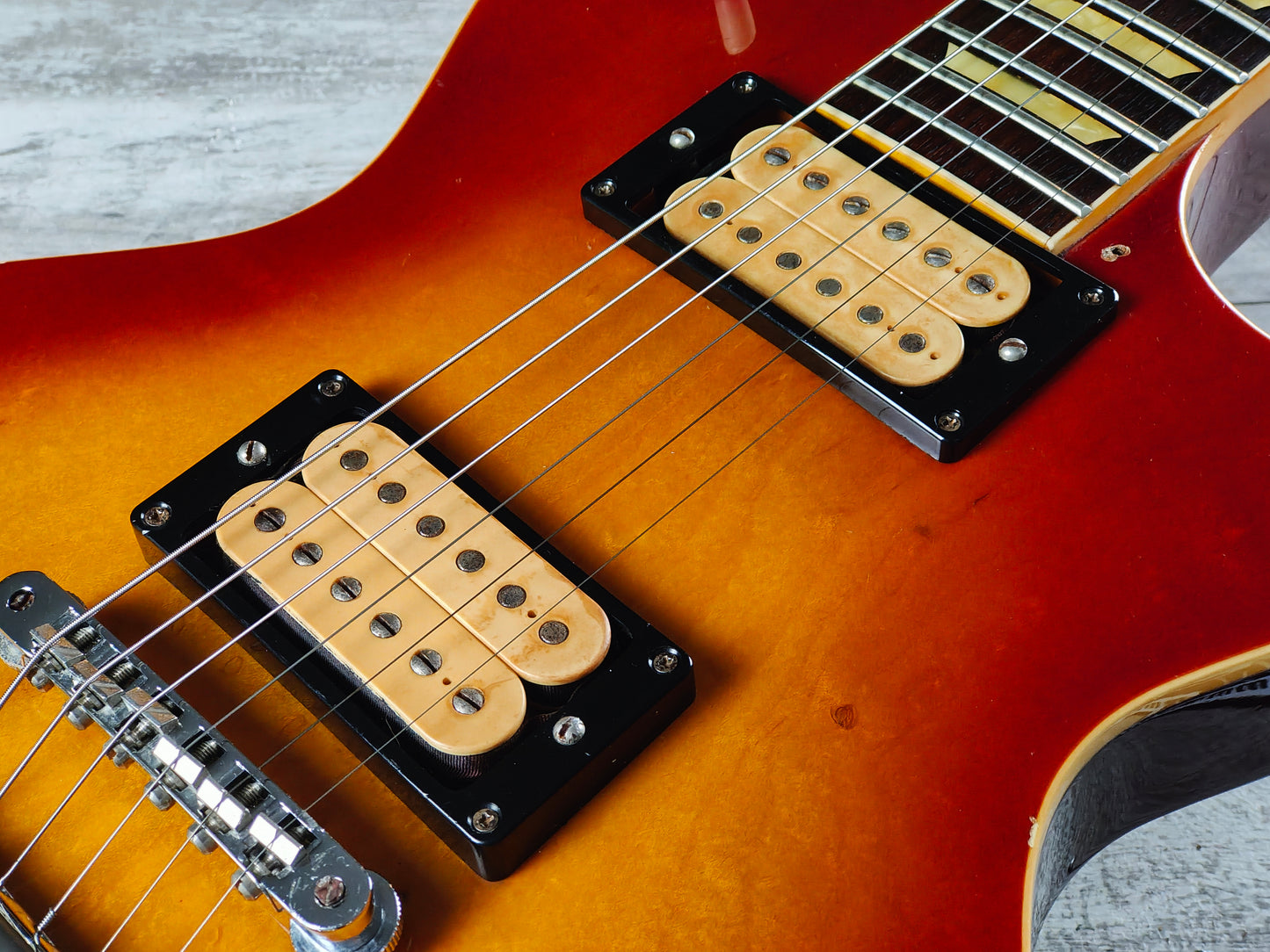 1978 Fernandes Japan FLG-60 Super Grade Les Paul Standard (Sunburst)
