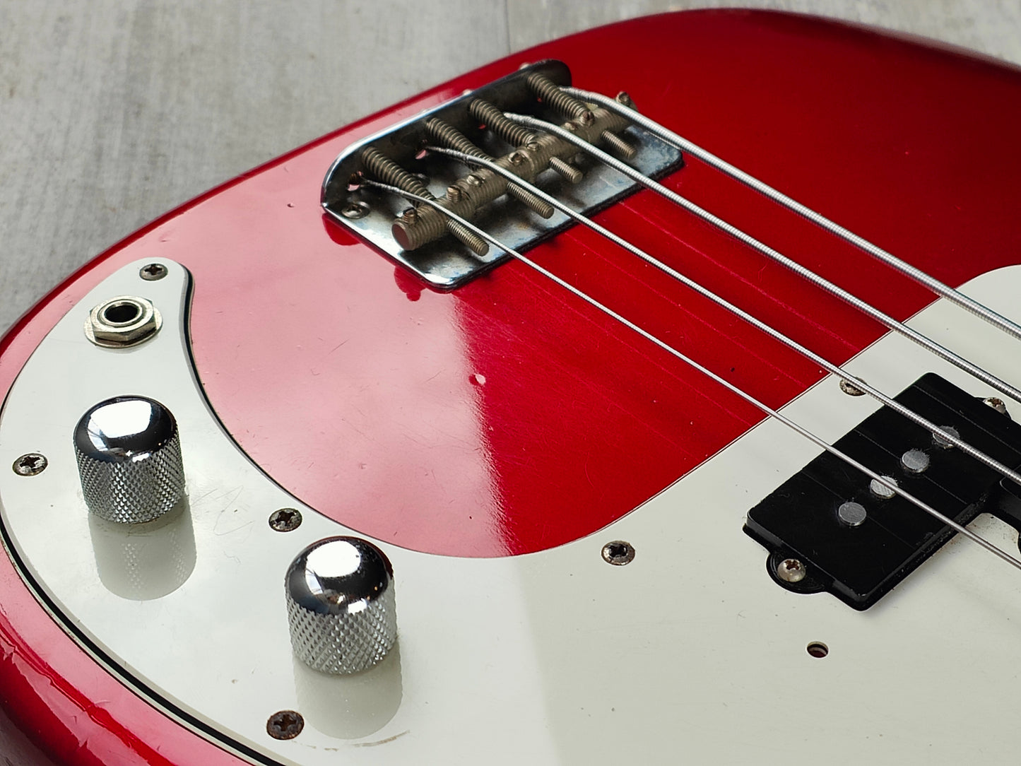 1985 Tokai Japan TPB-60 Hard Puncher 60's Precision Bass (Candy Apple Red)