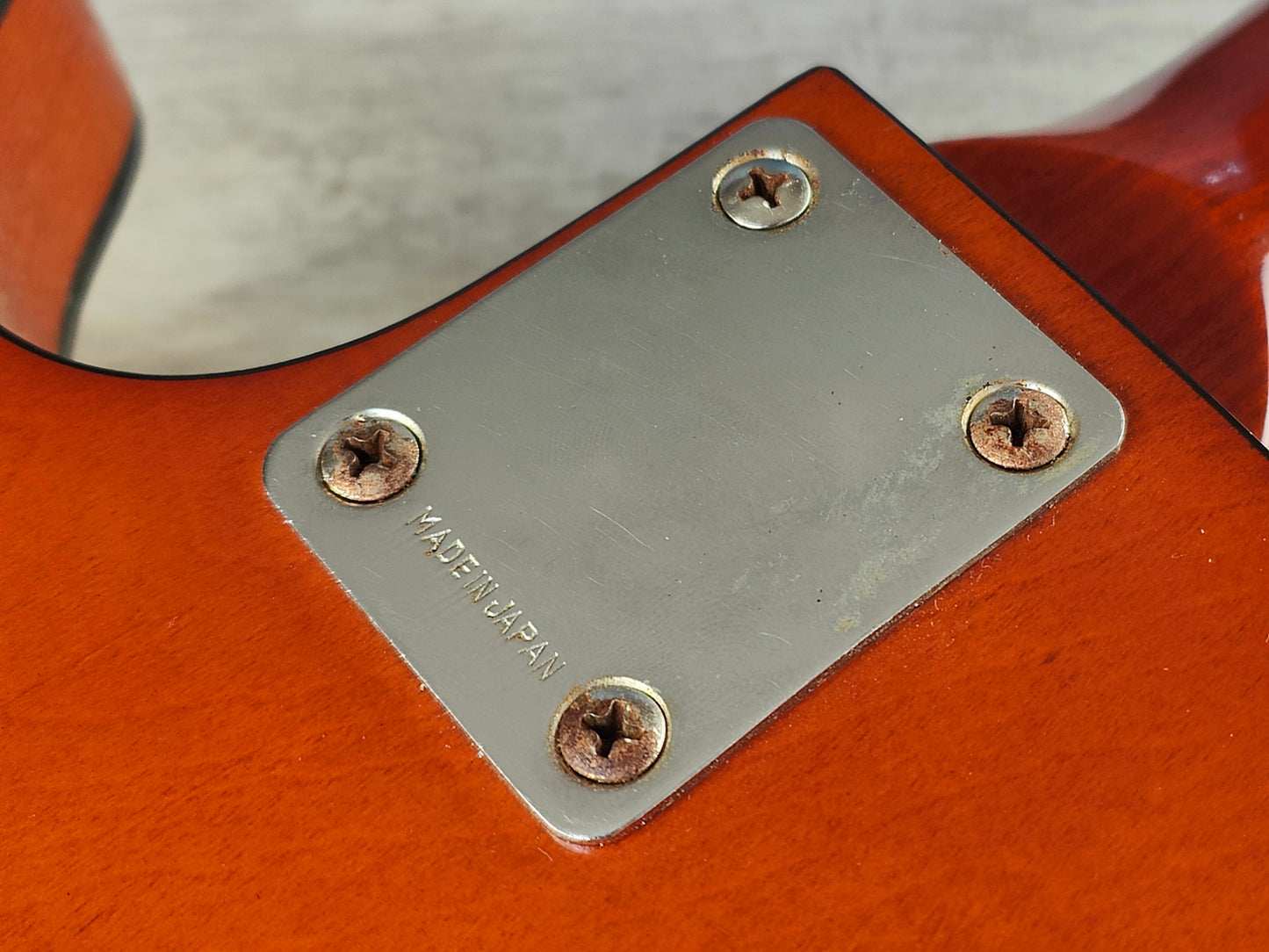 1972 Matsumoto Japan LE-200 Les Paul Professional (Walnut)