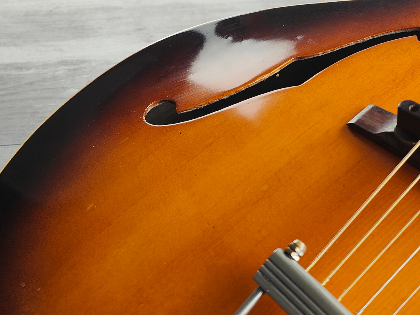 1952 Gibson USA L48 Archtop Acoustic w/Pickup (Sunburst)