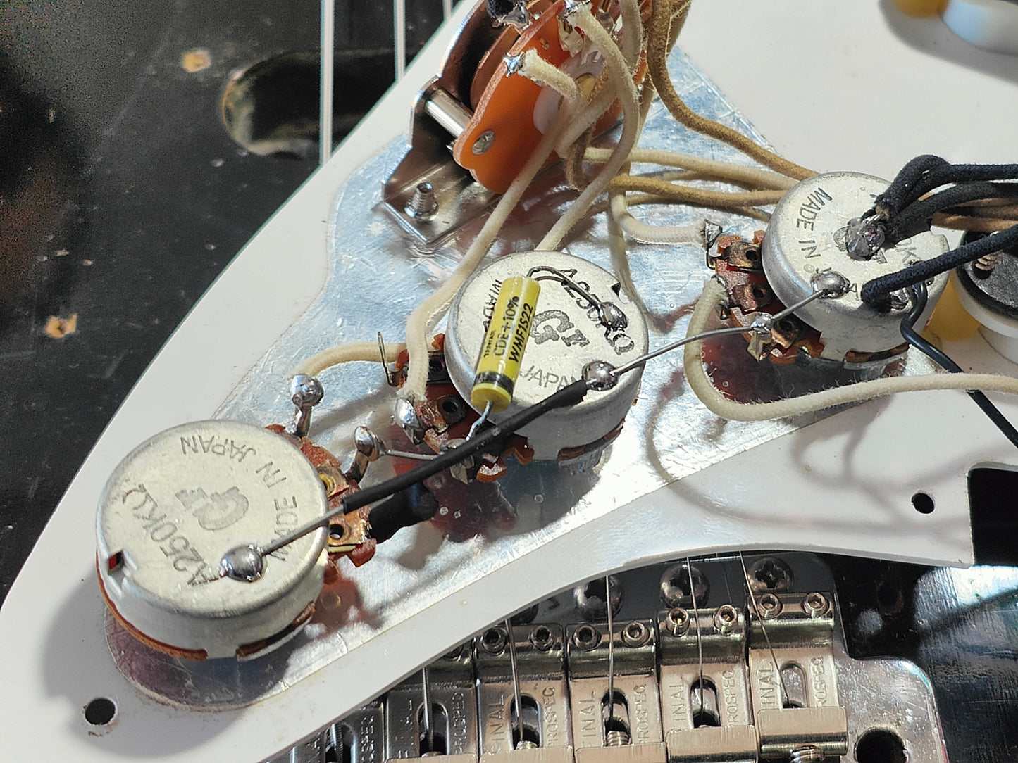 1981 Tokai Japan ST-70 Springy Sound '57 Reissue Stratocaster (Black)